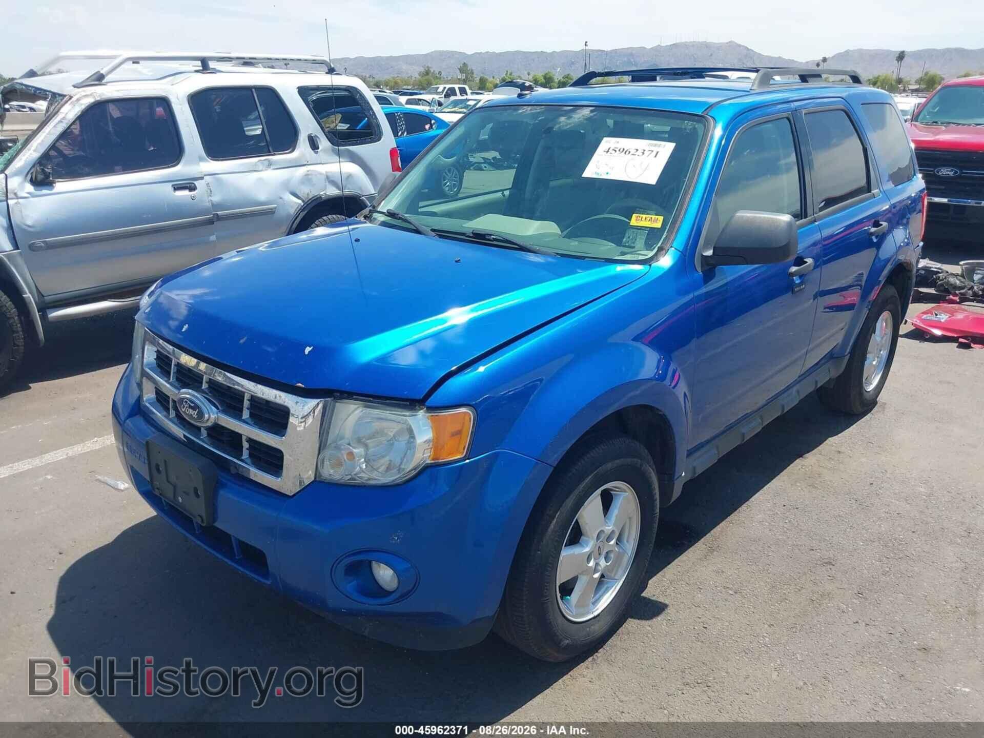 2011 FORD ESCAPE - VIN: 1FMCU9DG1BKA50776 - Photo 2