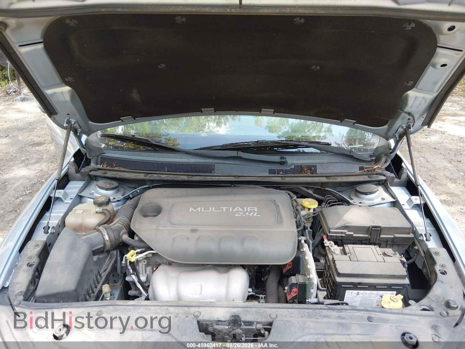 2015 CHRYSLER 200 - VIN: 1C3CCCAB9FN725960 - Photo 10