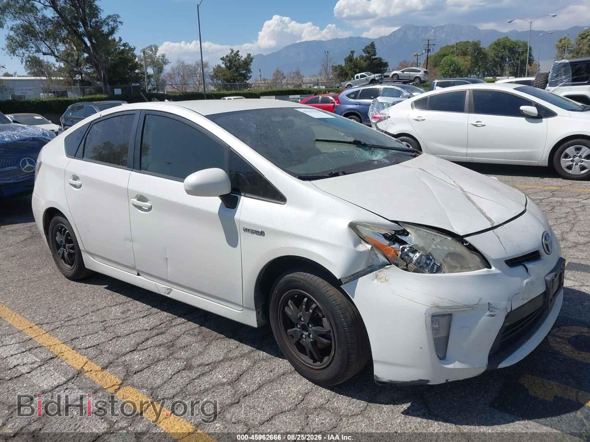 Фотография JTDKN3DU7E1815287 - TOYOTA PRIUS 2014