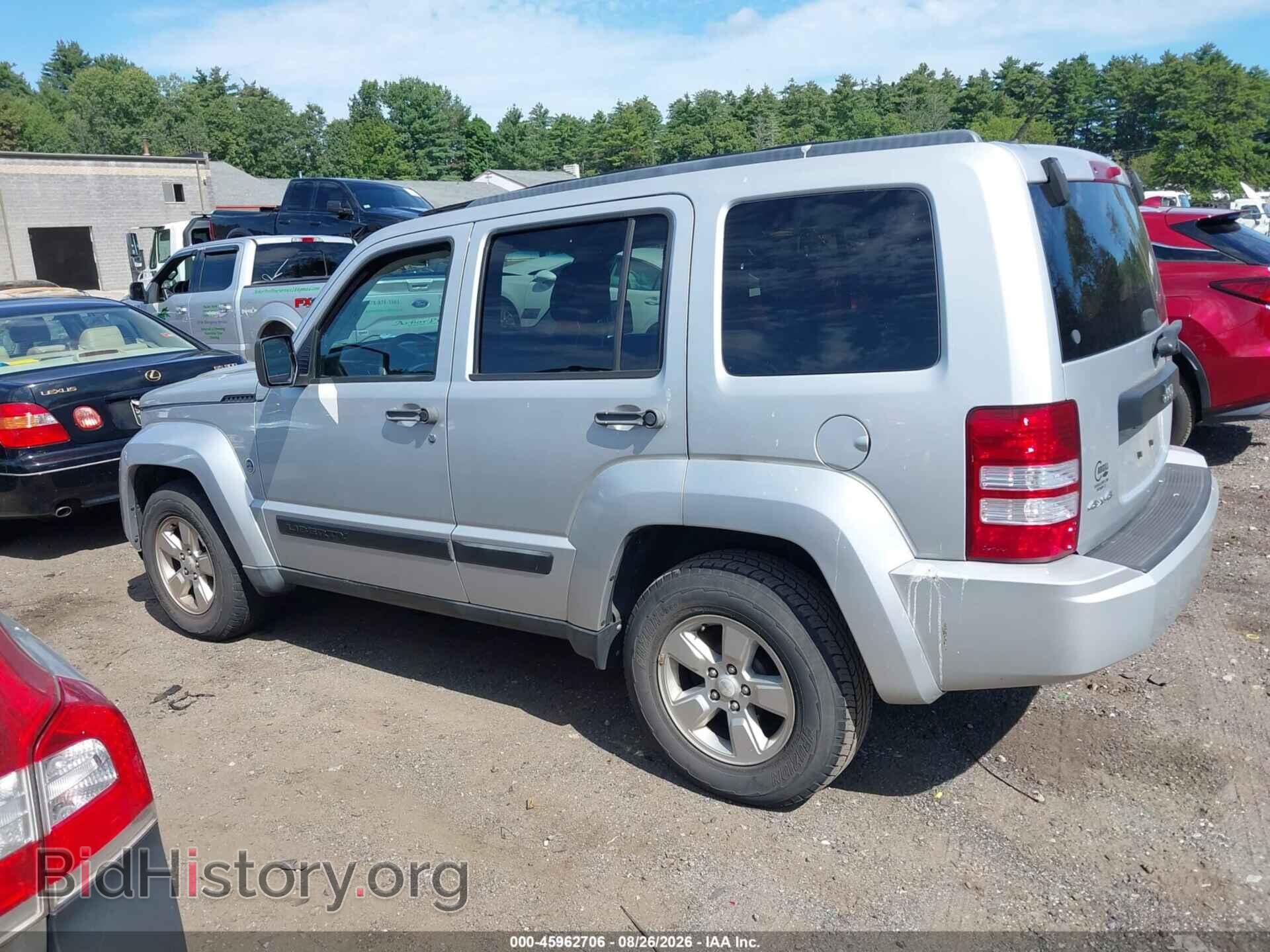 2010 JEEP LIBERTY - VIN: 1J4PN2GK9AW163077 - Фото 3
