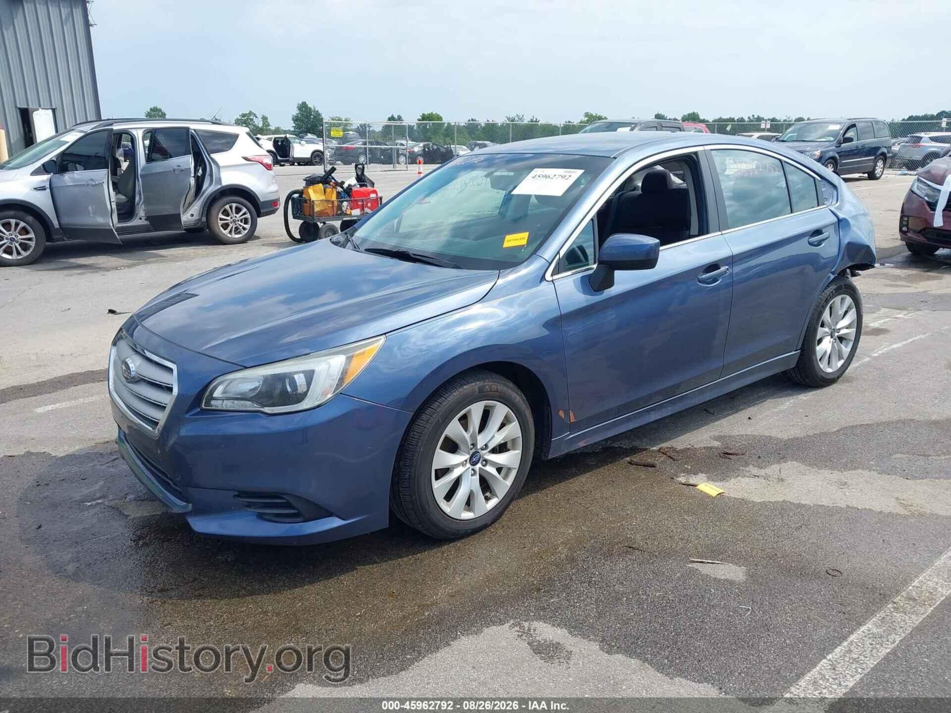 2017 SUBARU LEGACY - VIN: 4S3BNAC6XH3013901 - Фото 2
