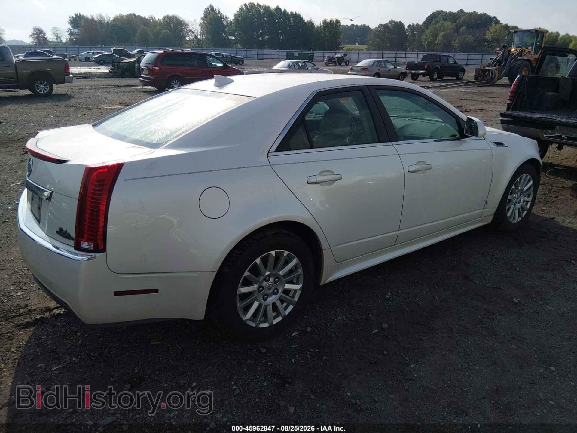 2011 CADILLAC CTS - VIN: 1G6DE5EY7B0104196 - Photo 4