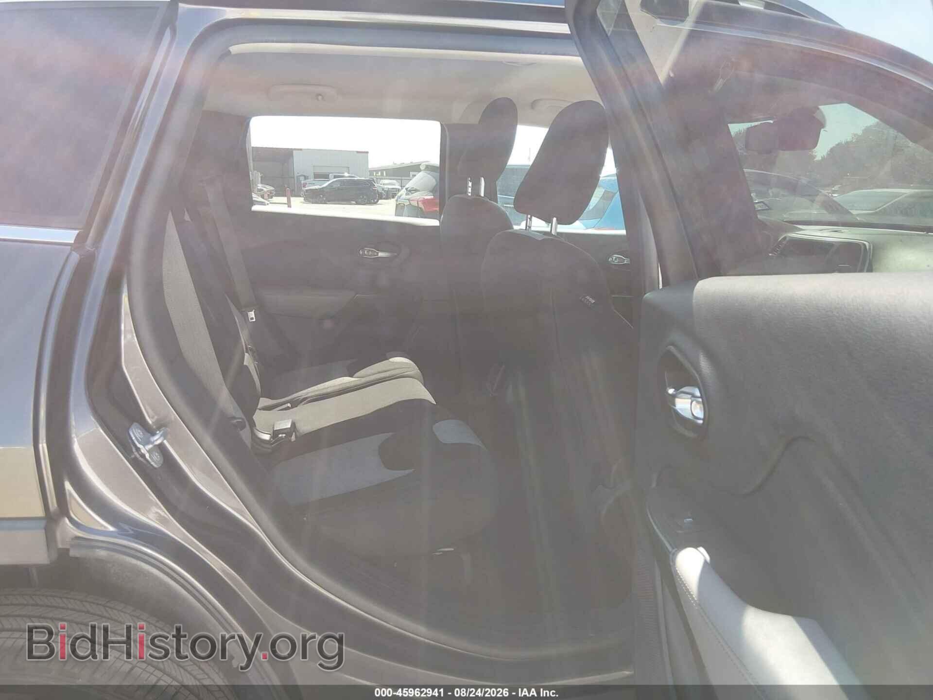2014 JEEP CHEROKEE - VIN: 1C4PJMCB3EW190882 - Фото 8