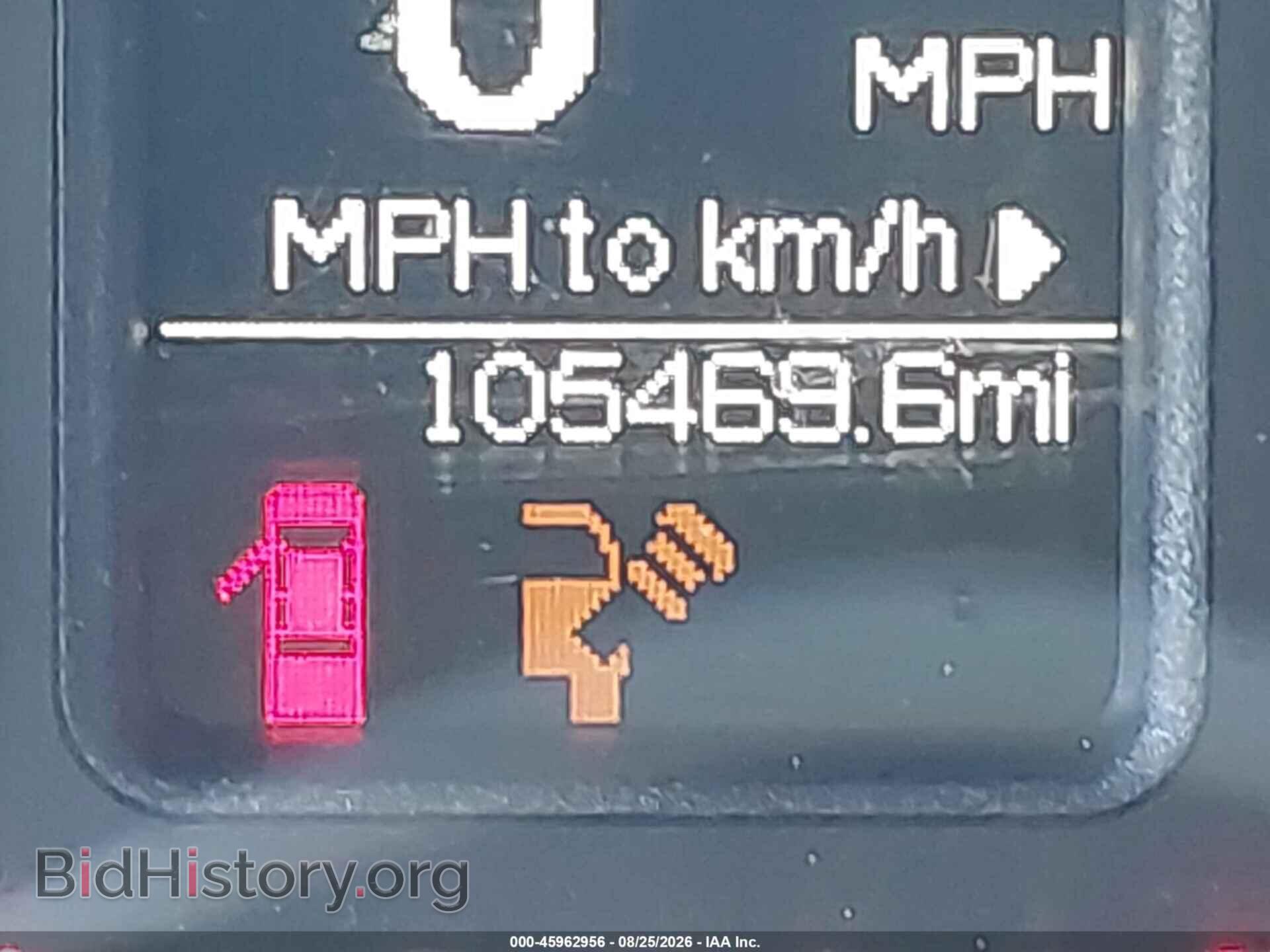 2018 RAM 1500 - VIN: 1C6RR7FG0JS246716 - Photo 16