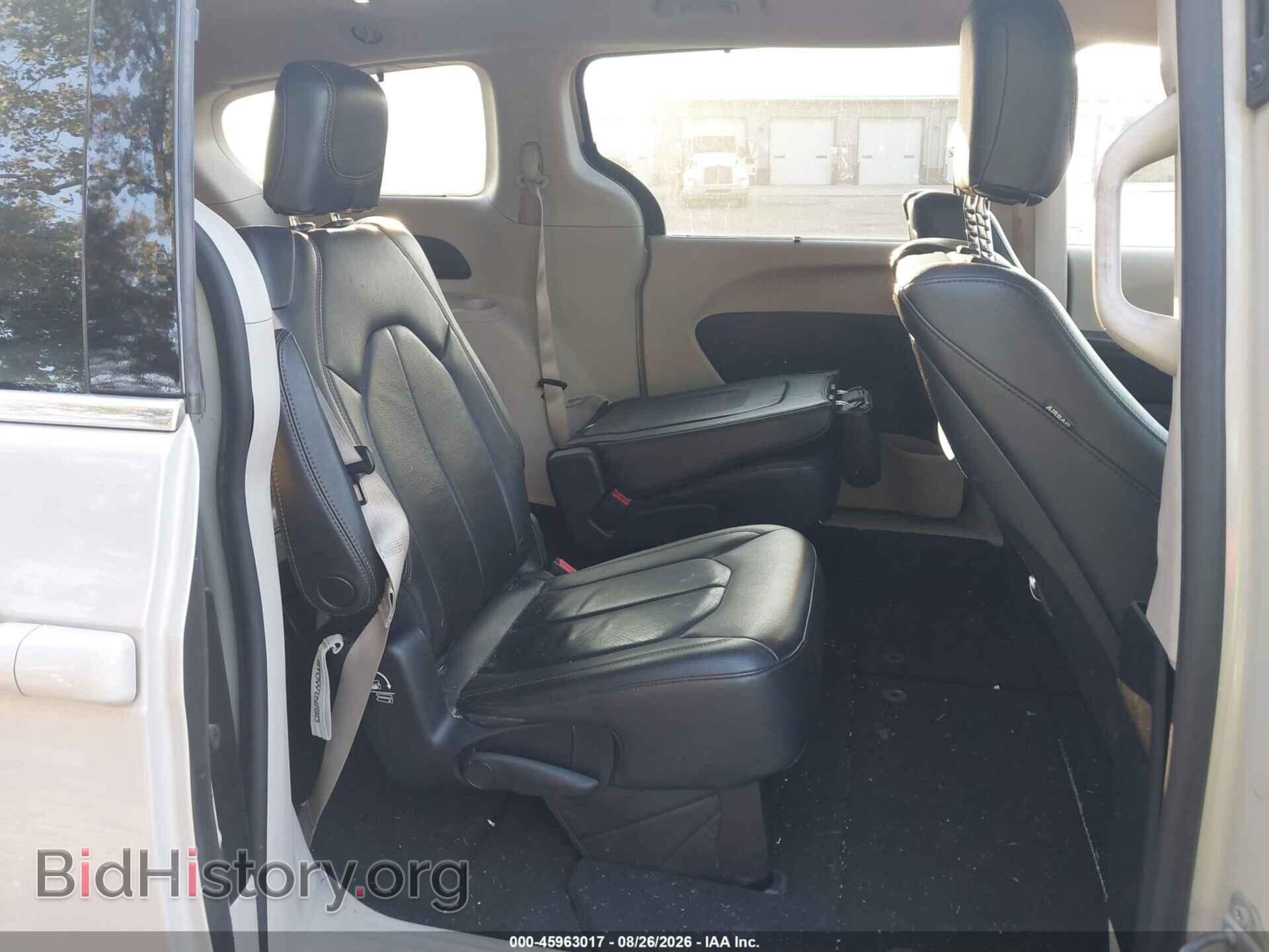 2017 CHRYSLER PACIFICA - VIN: 2C4RC1EG6HR752555 - Фото 8