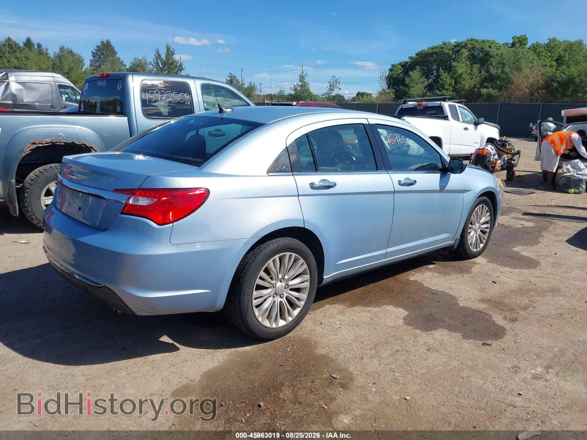 2012 CHRYSLER 200 - VIN: 1C3CCBCG7CN159411 - Photo 4