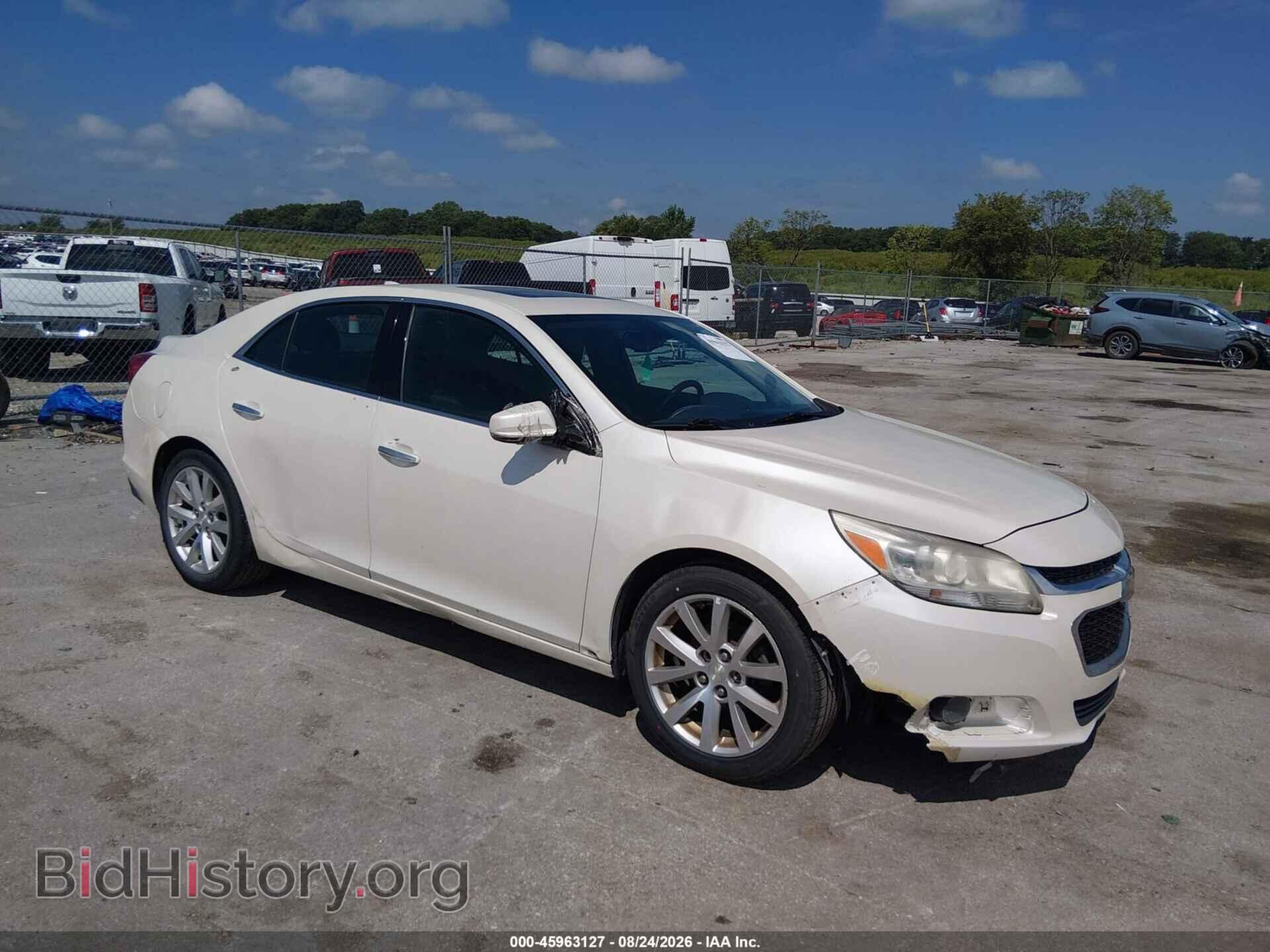 Photo 1G11H5SL7EF116102 - CHEVROLET MALIBU 2014