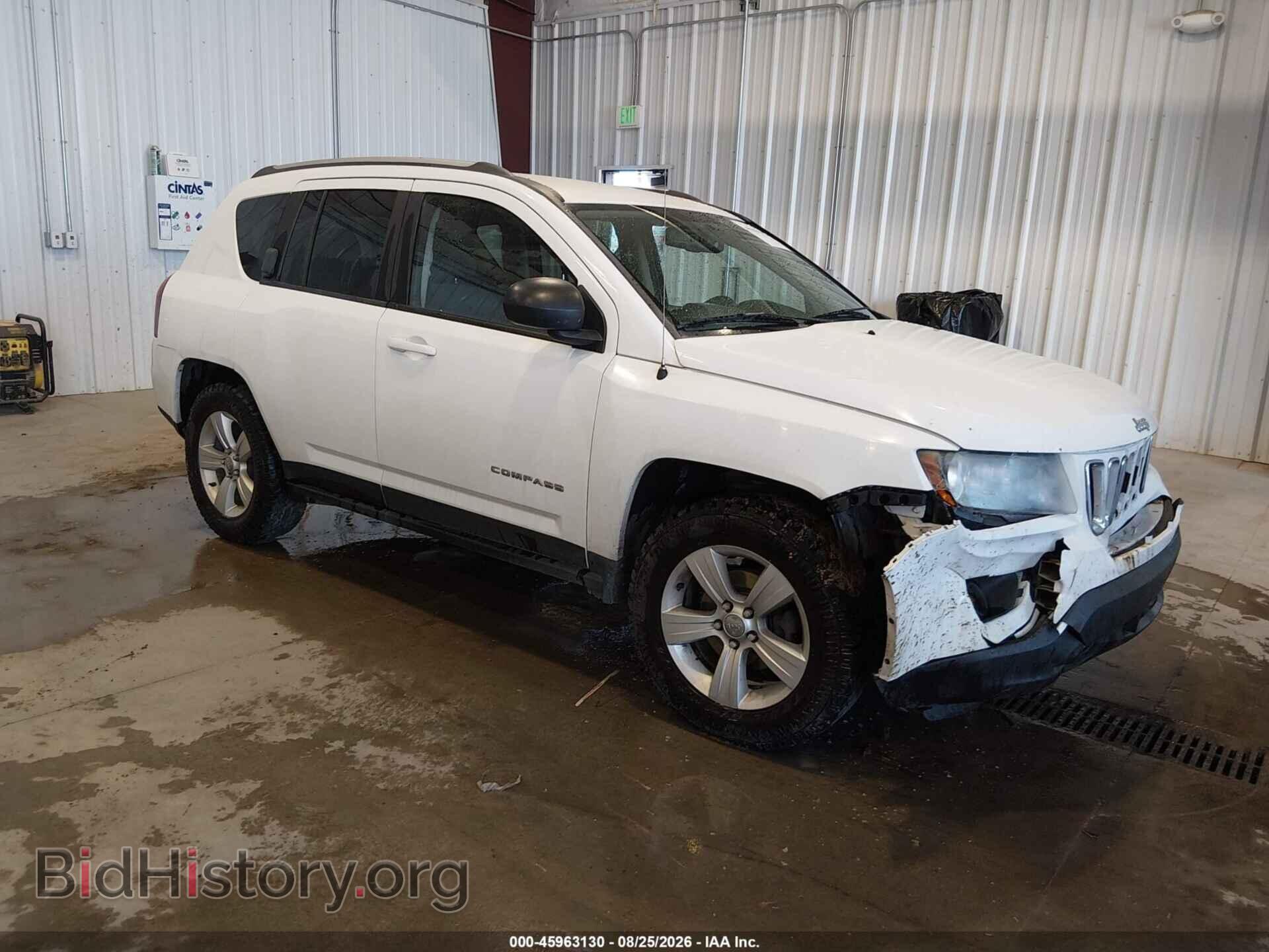 Photo 1C4NJDBBXGD780228 - JEEP COMPASS 2016