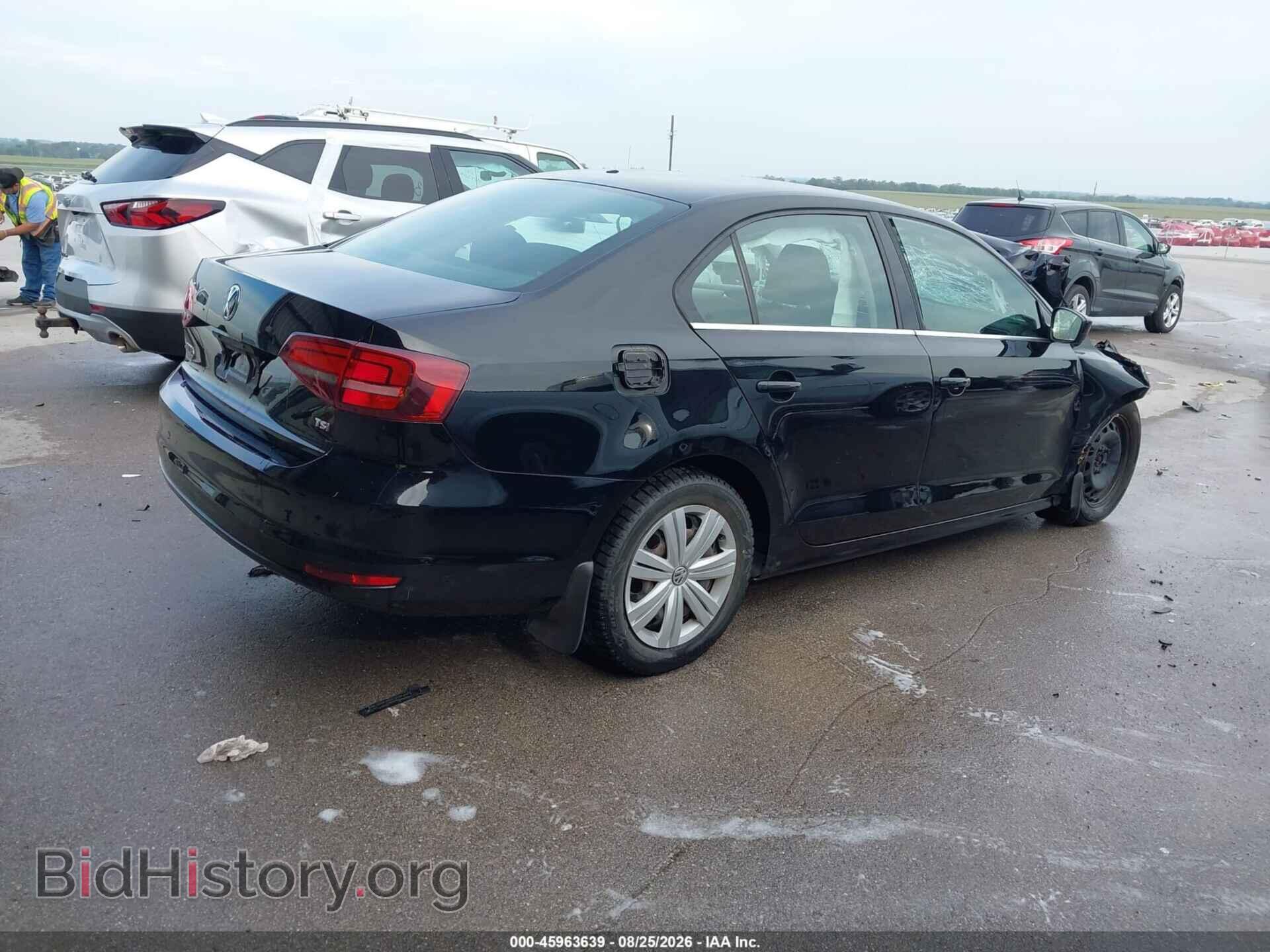 2017 VOLKSWAGEN JETTA - VIN: 3VW2B7AJ3HM341076 - Фото 4