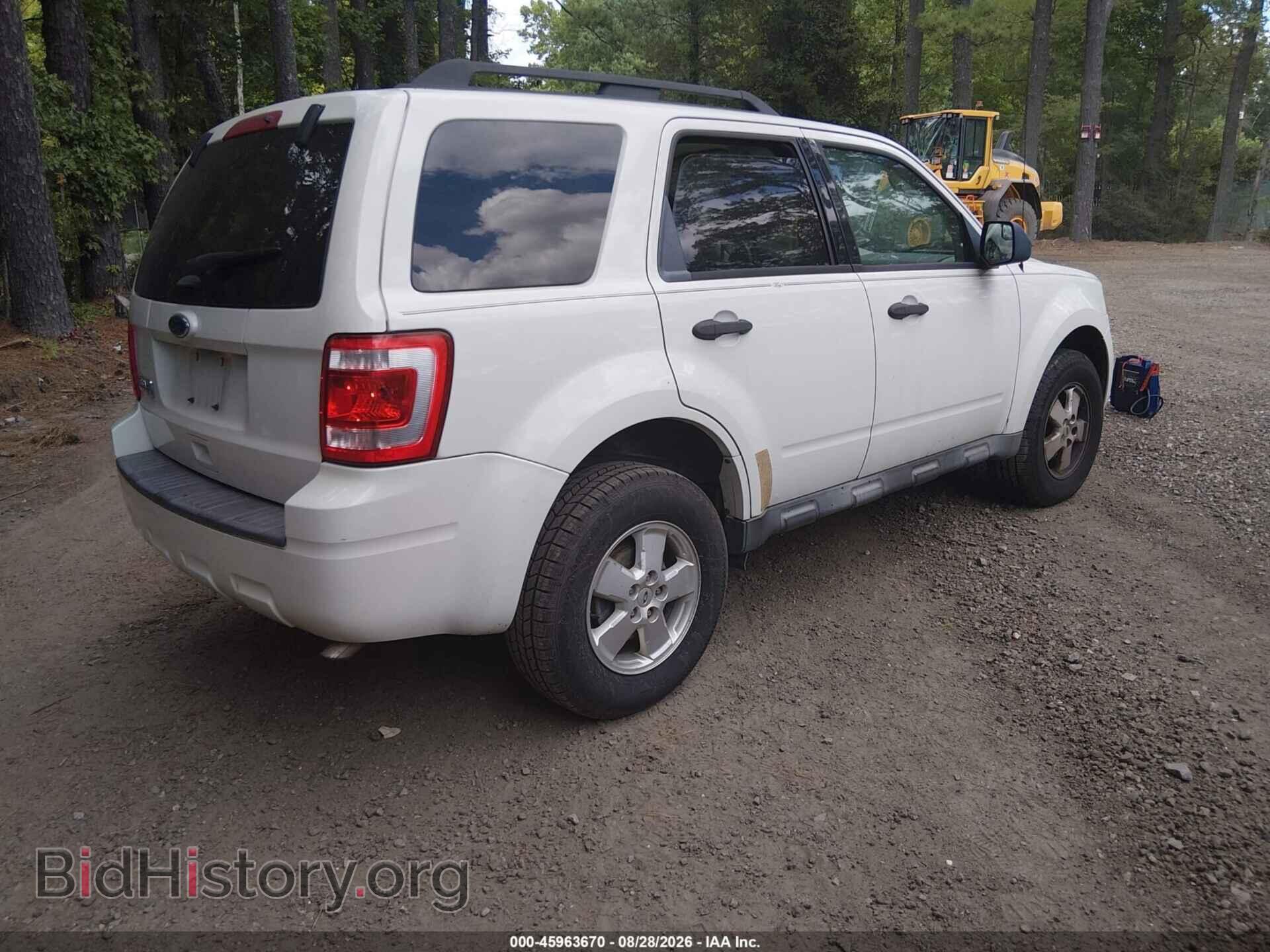 2011 FORD ESCAPE - VIN: 1FMCU9D77BKC11583 - Фото 4