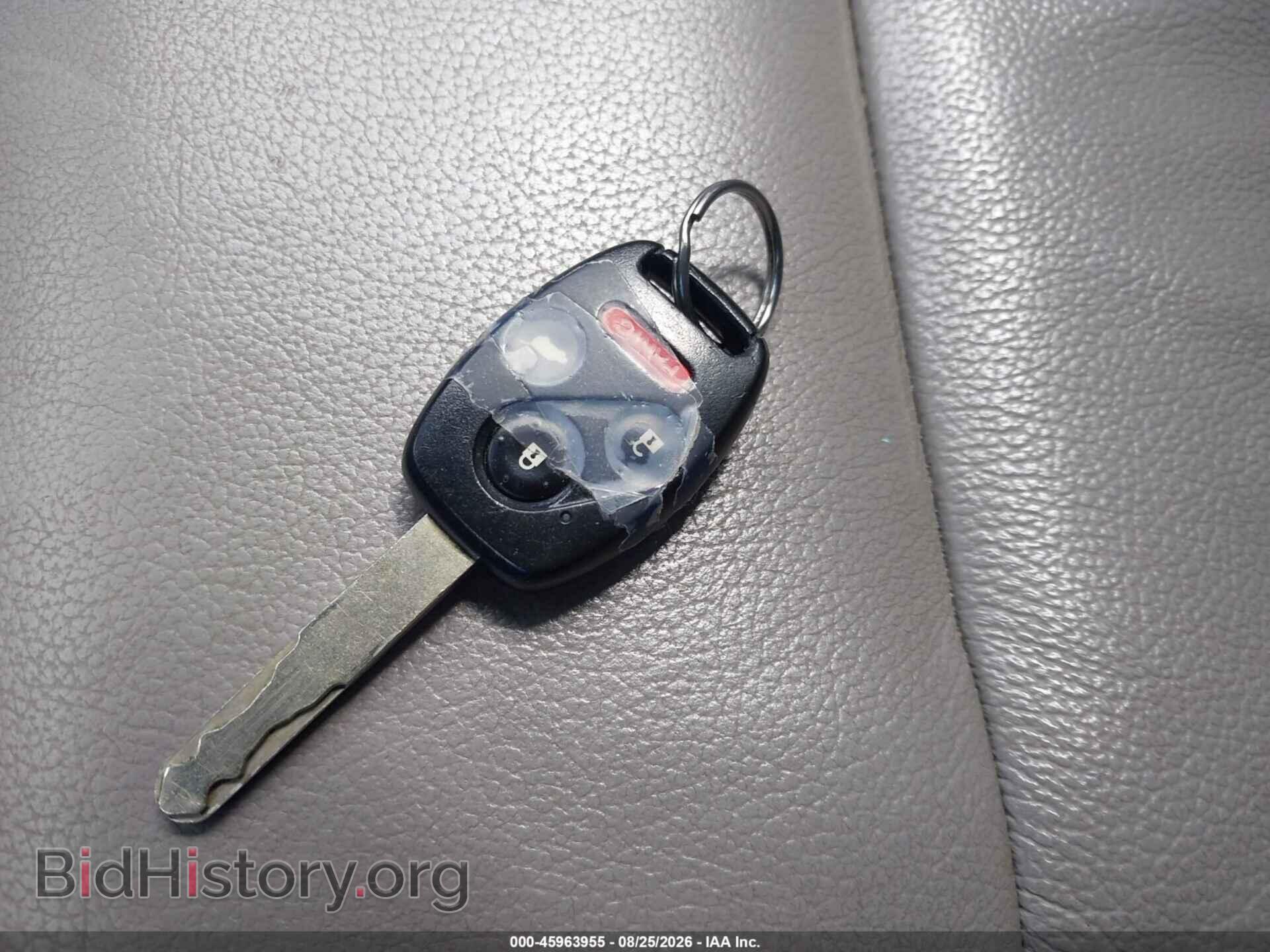2011 HONDA PILOT - VIN: 5FNYF4H65BB105901 - Photo 11
