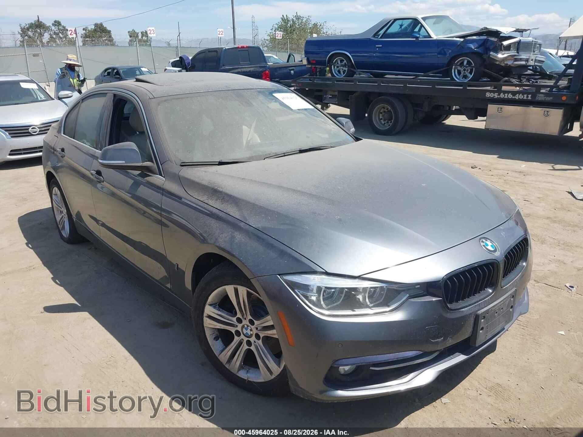 Photo WBA8E1C37HA156586 - BMW 330E 2017