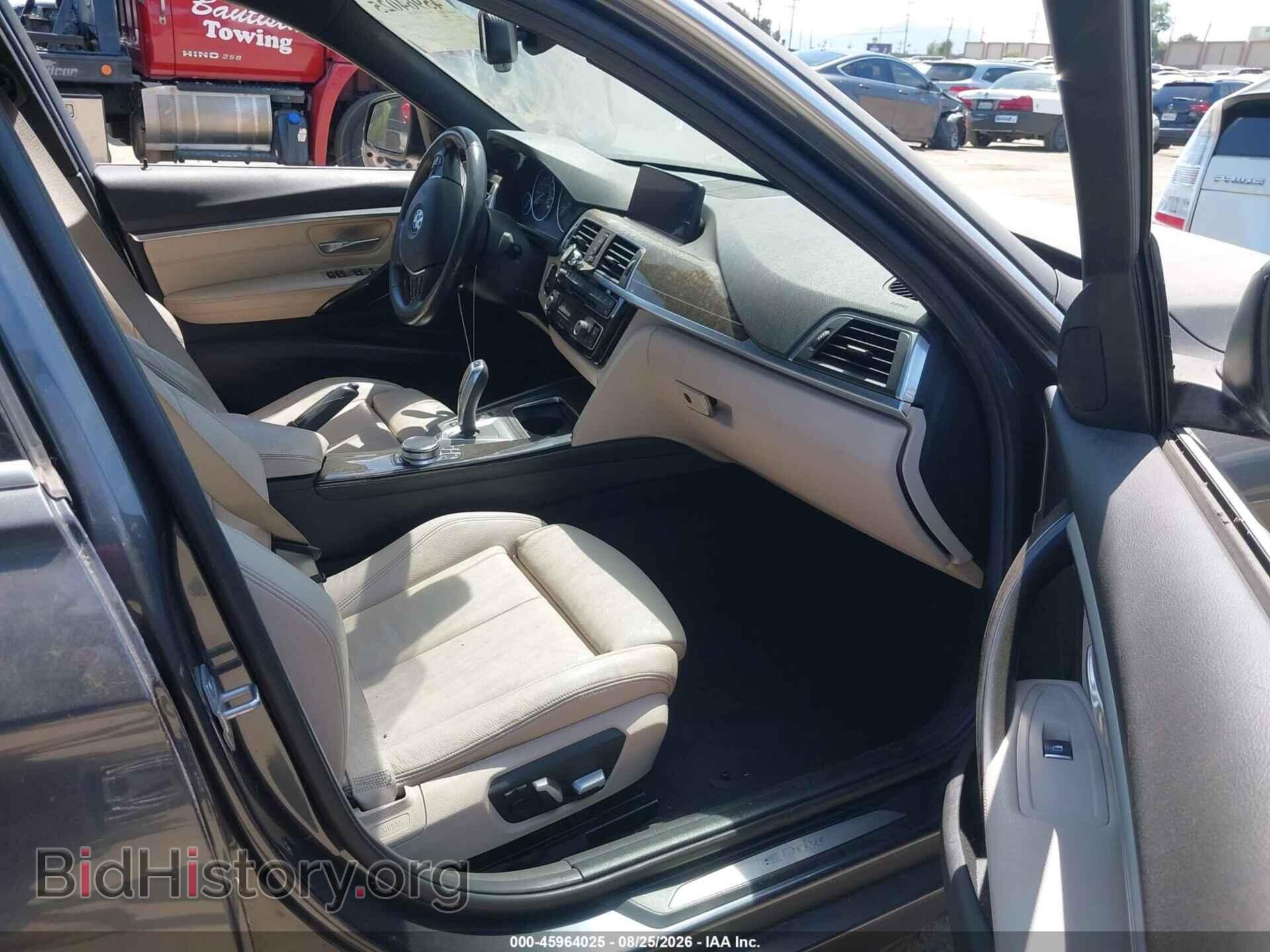 2017 BMW 330E - VIN: WBA8E1C37HA156586 - Photo 5