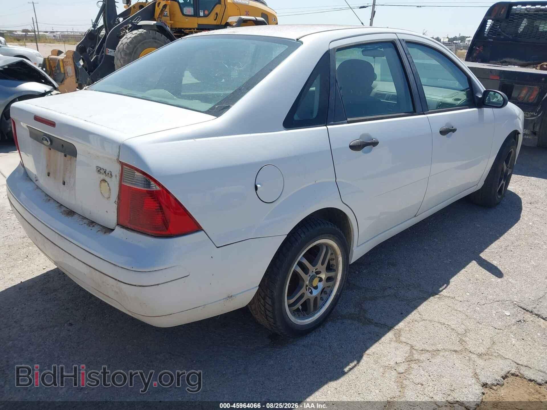2005 FORD FOCUS - VIN: 1FAFP34N45W157120 - Фото 4
