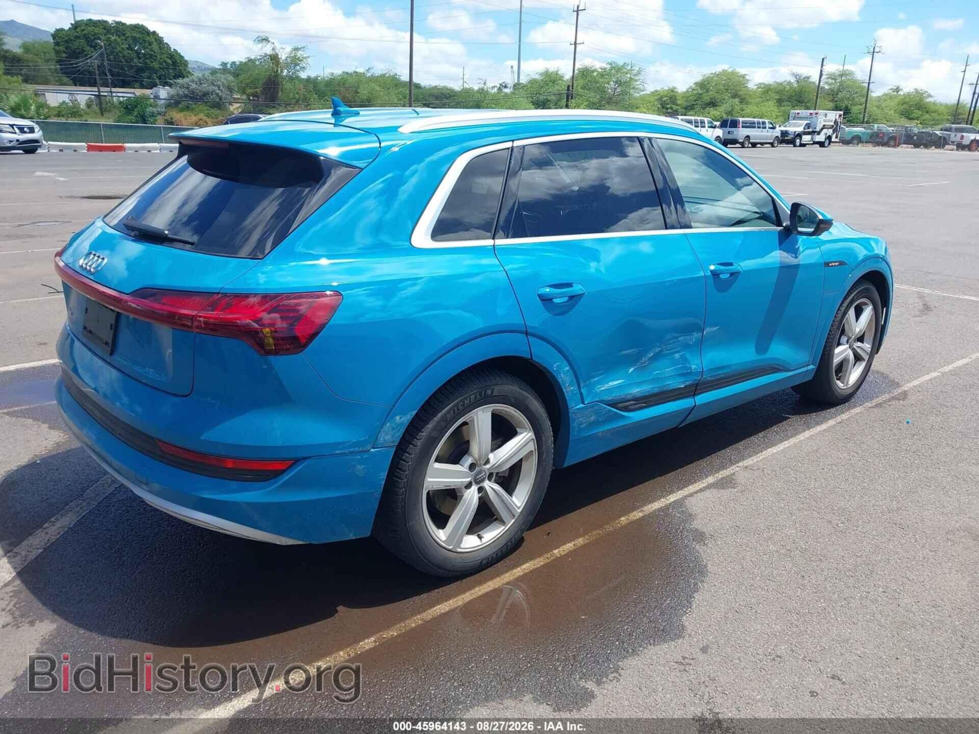 2019 AUDI E-TRON - VIN: WA1VABGE7KB014639 - Photo 4