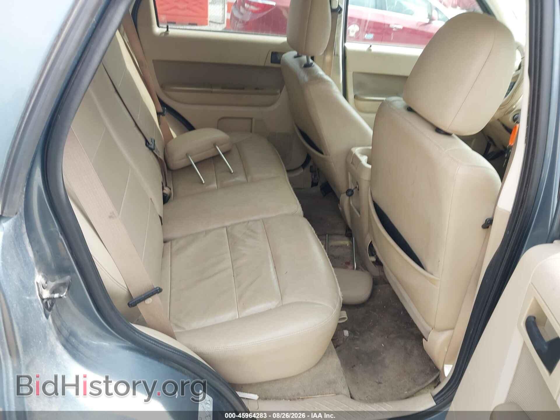 2011 FORD ESCAPE - VIN: 1FMCU9DG8BKA12865 - Photo 8