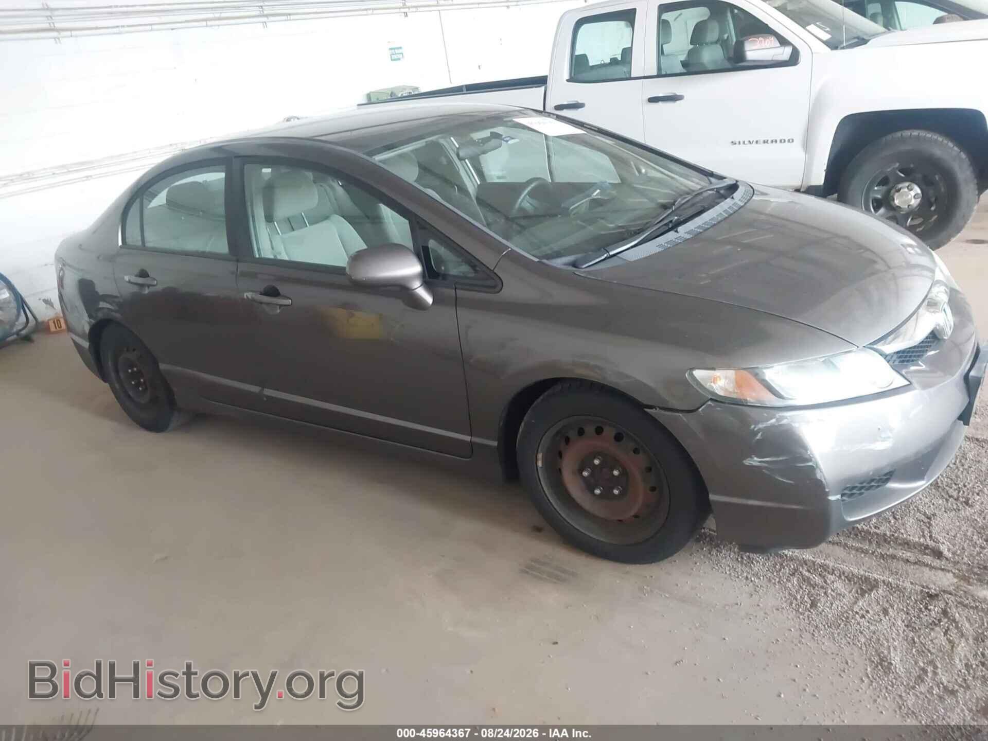 Фотография 19XFA1F58BE031376 - HONDA CIVIC 2011