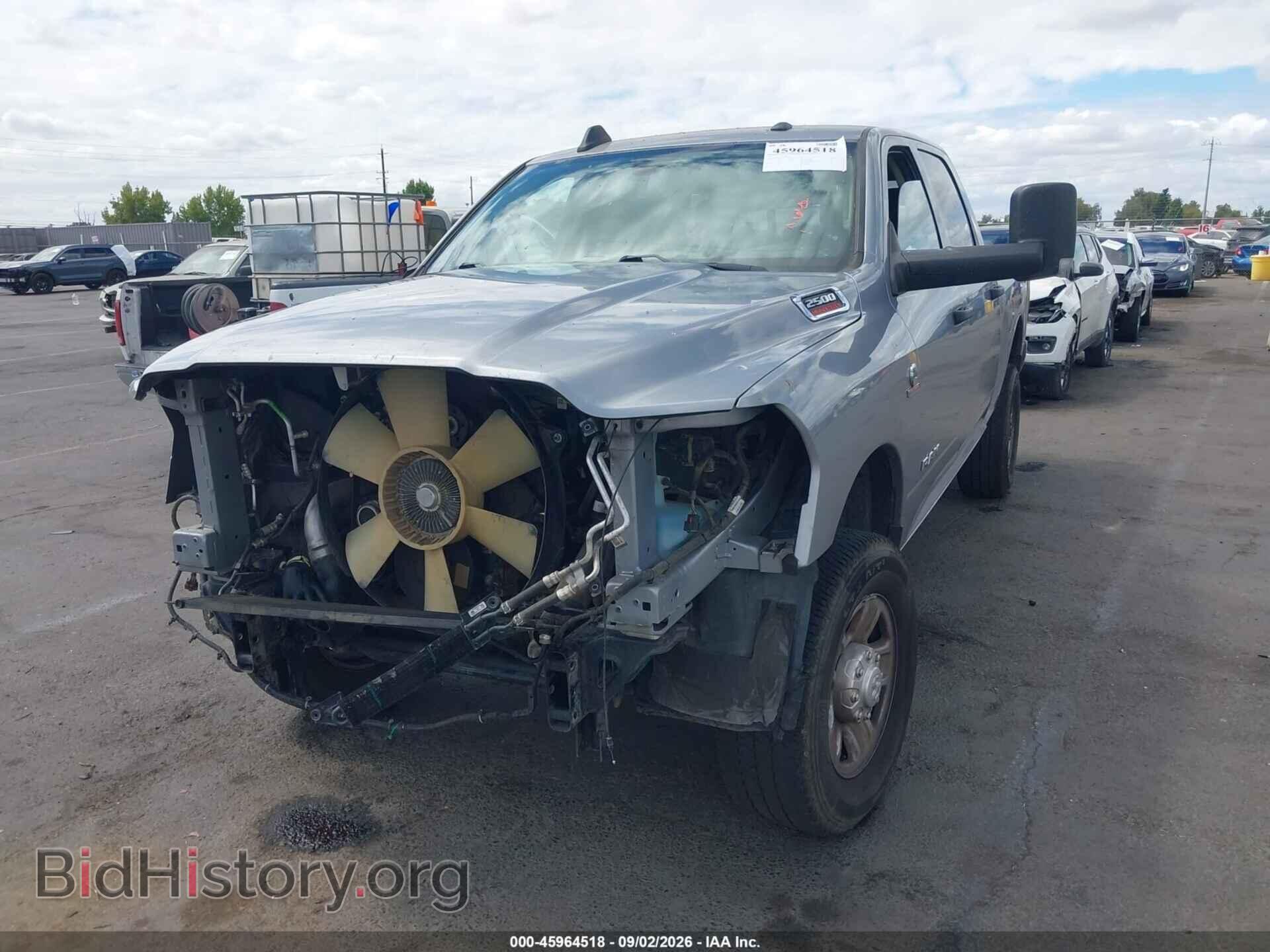 2019 RAM 2500 - VIN: 3C6UR5CL6KG616348 - Фото 2