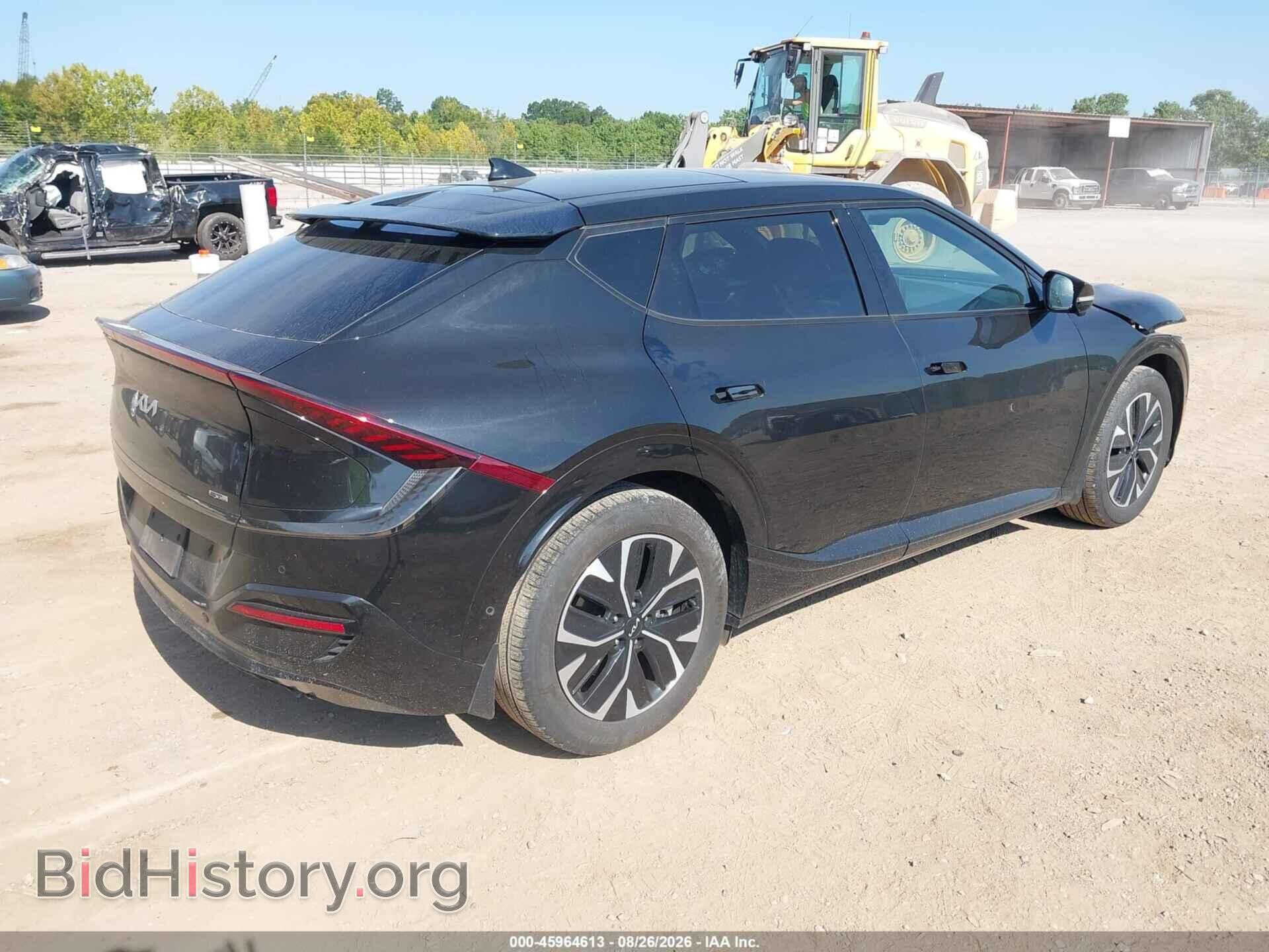 2023 KIA EV6 - VIN: KNDC44LA6P5100551 - Photo 4