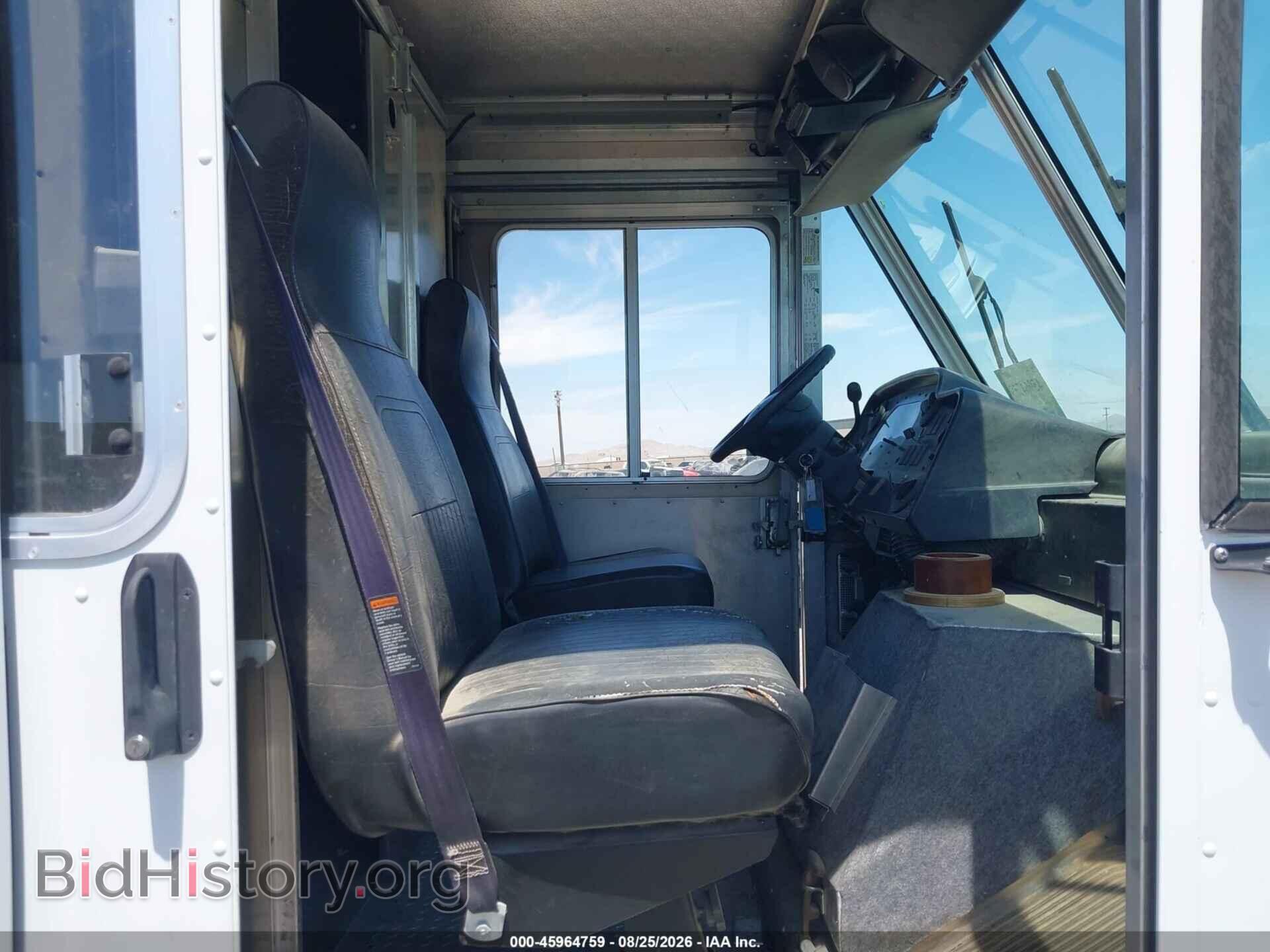 2009 FORD ECONOLINE - VIN: 1FCHE39L19DA49605 - Фото 5