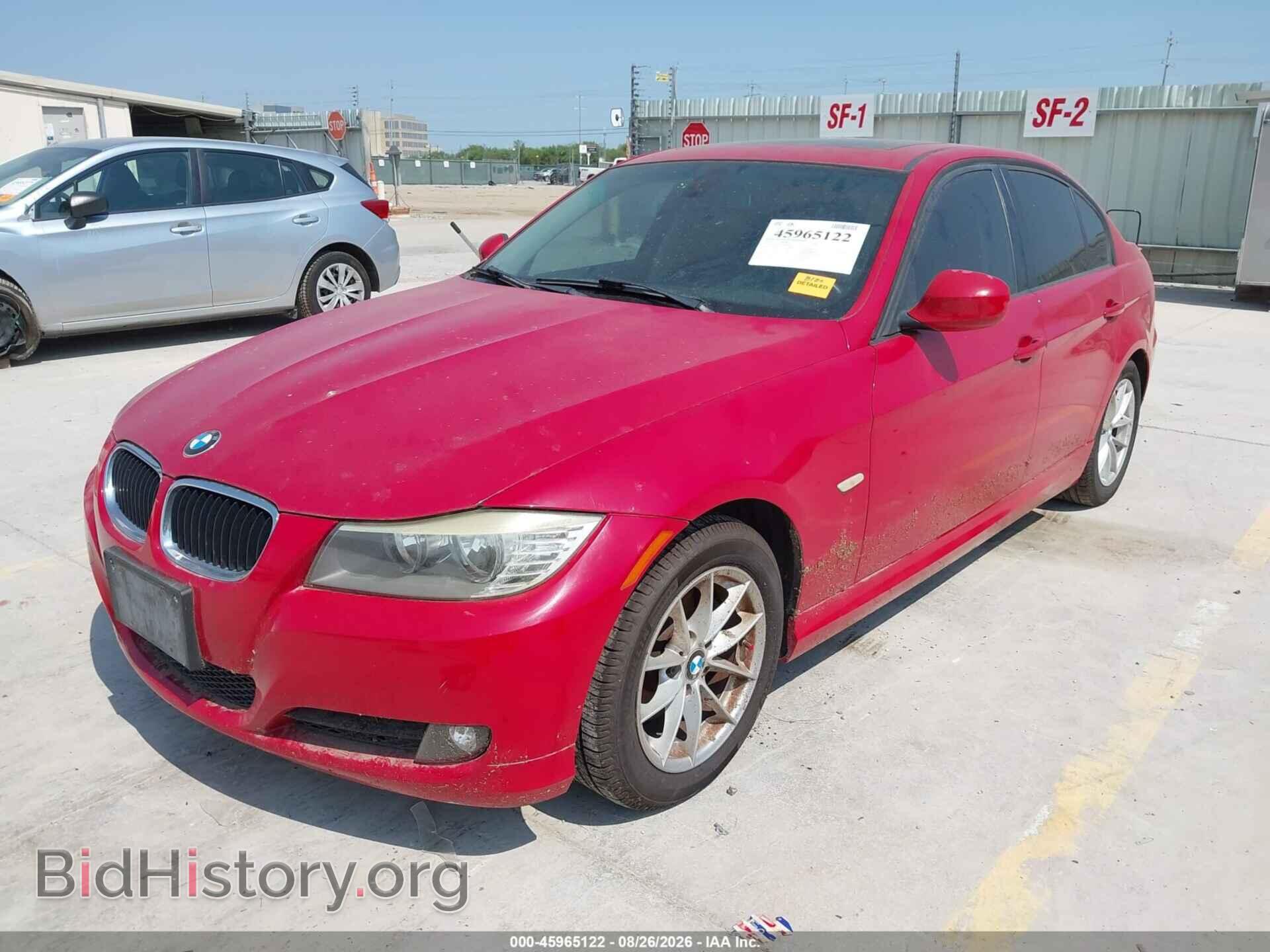 2010 BMW 328I - VIN: WBAPH7C53AE129701 - Фото 2
