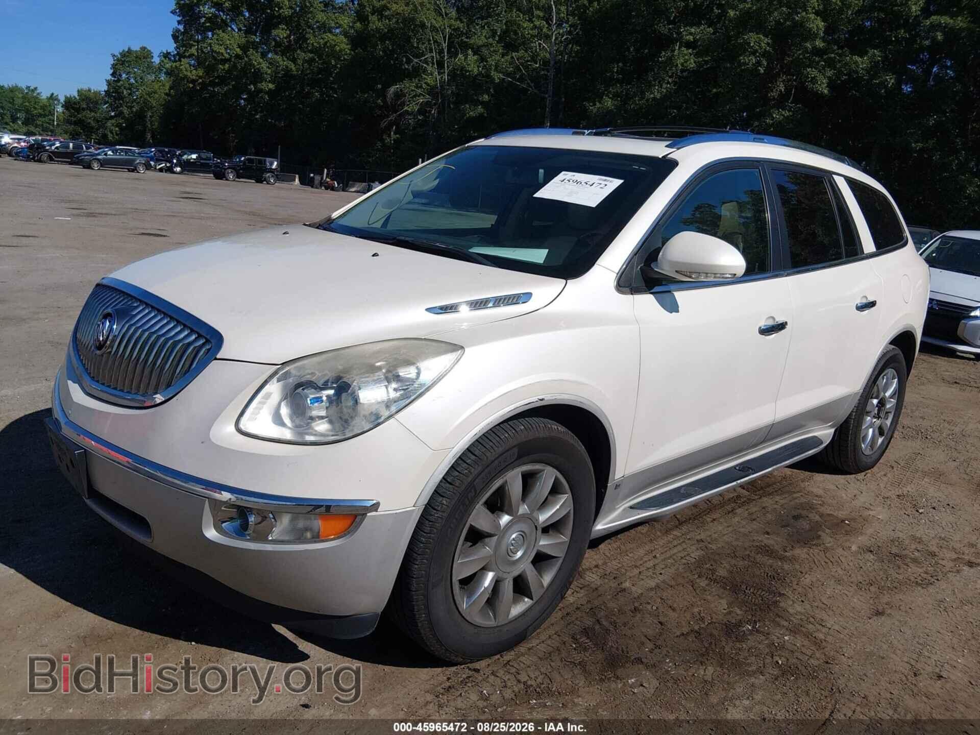 2011 BUICK ENCLAVE - VIN: 5GAKVCEDXBJ137310 - Photo 2