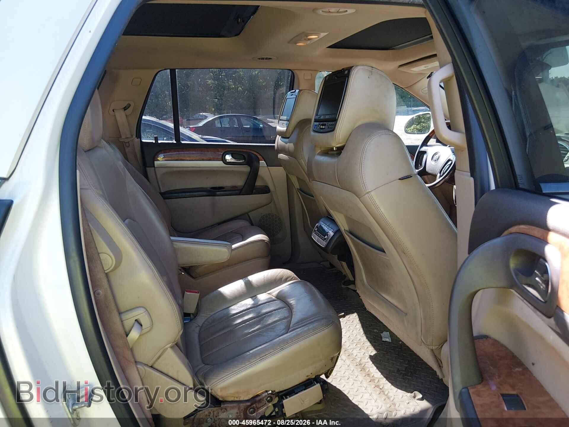 2011 BUICK ENCLAVE - VIN: 5GAKVCEDXBJ137310 - Photo 8