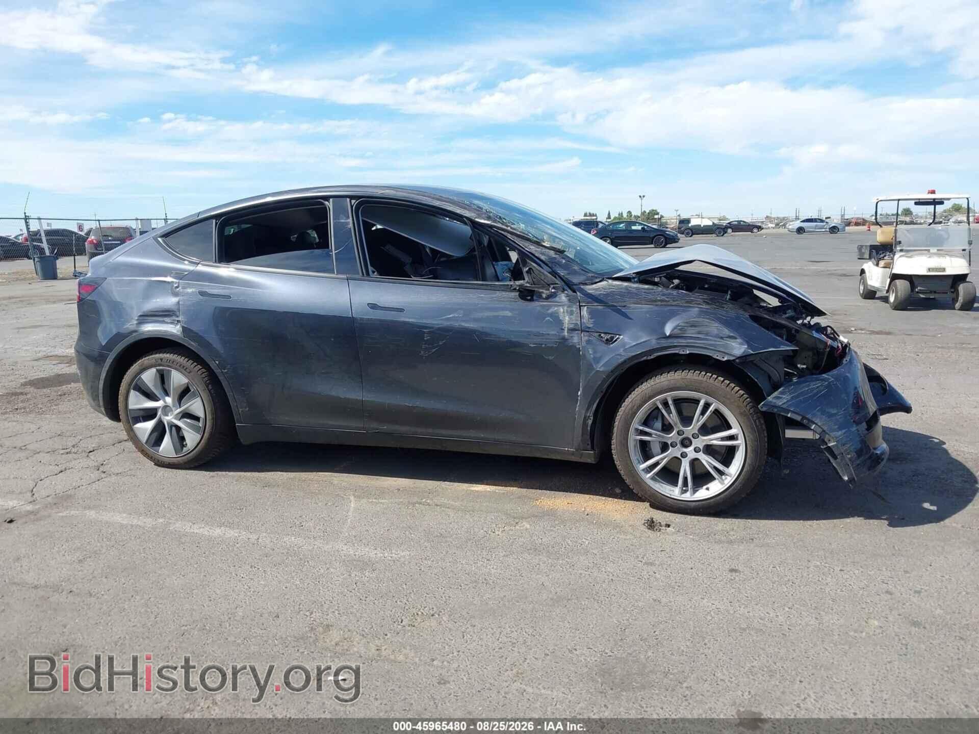2024 TESLA MODEL Y - VIN: 7SAYGDEE1RF064561 - Фото 14