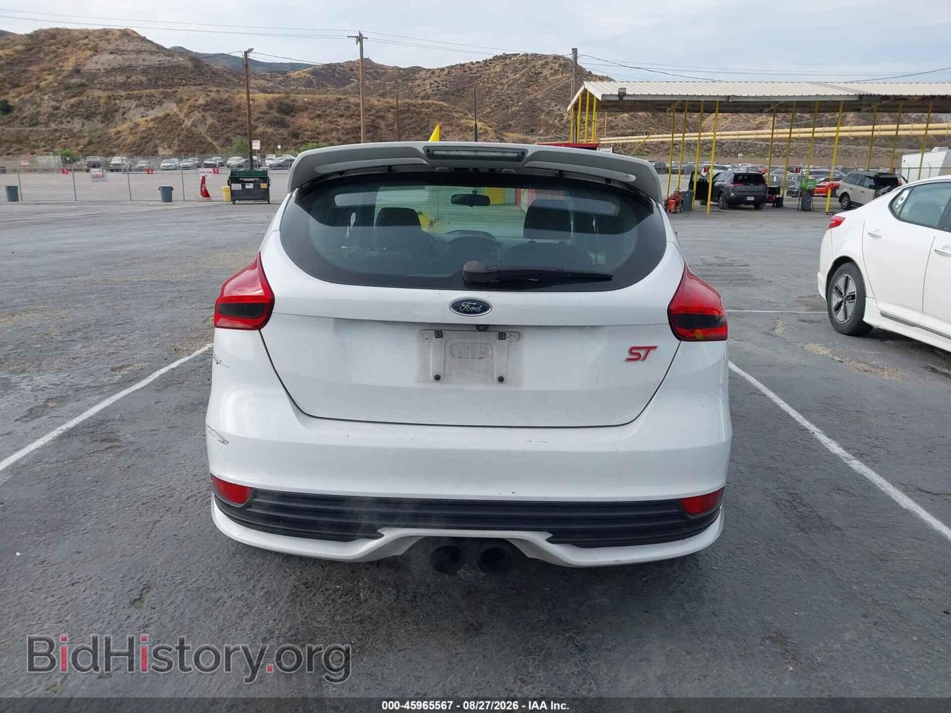 2017 FORD FOCUS ST - VIN: 1FADP3L9XHL308558 - Photo 16