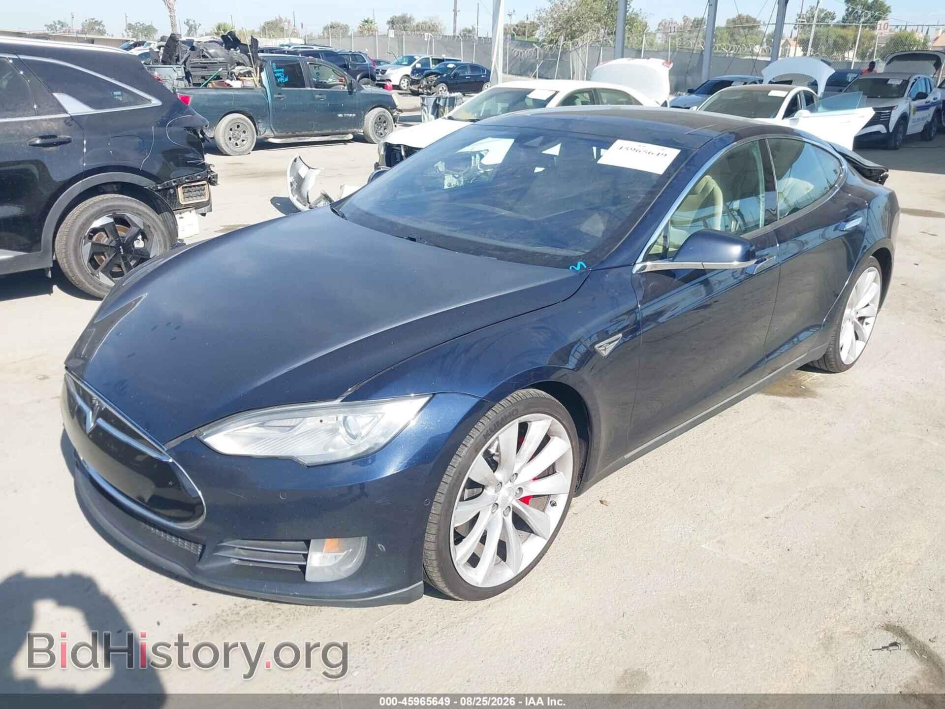 2015 TESLA MODEL S - VIN: 5YJSA1H43FF084246 - Photo 2