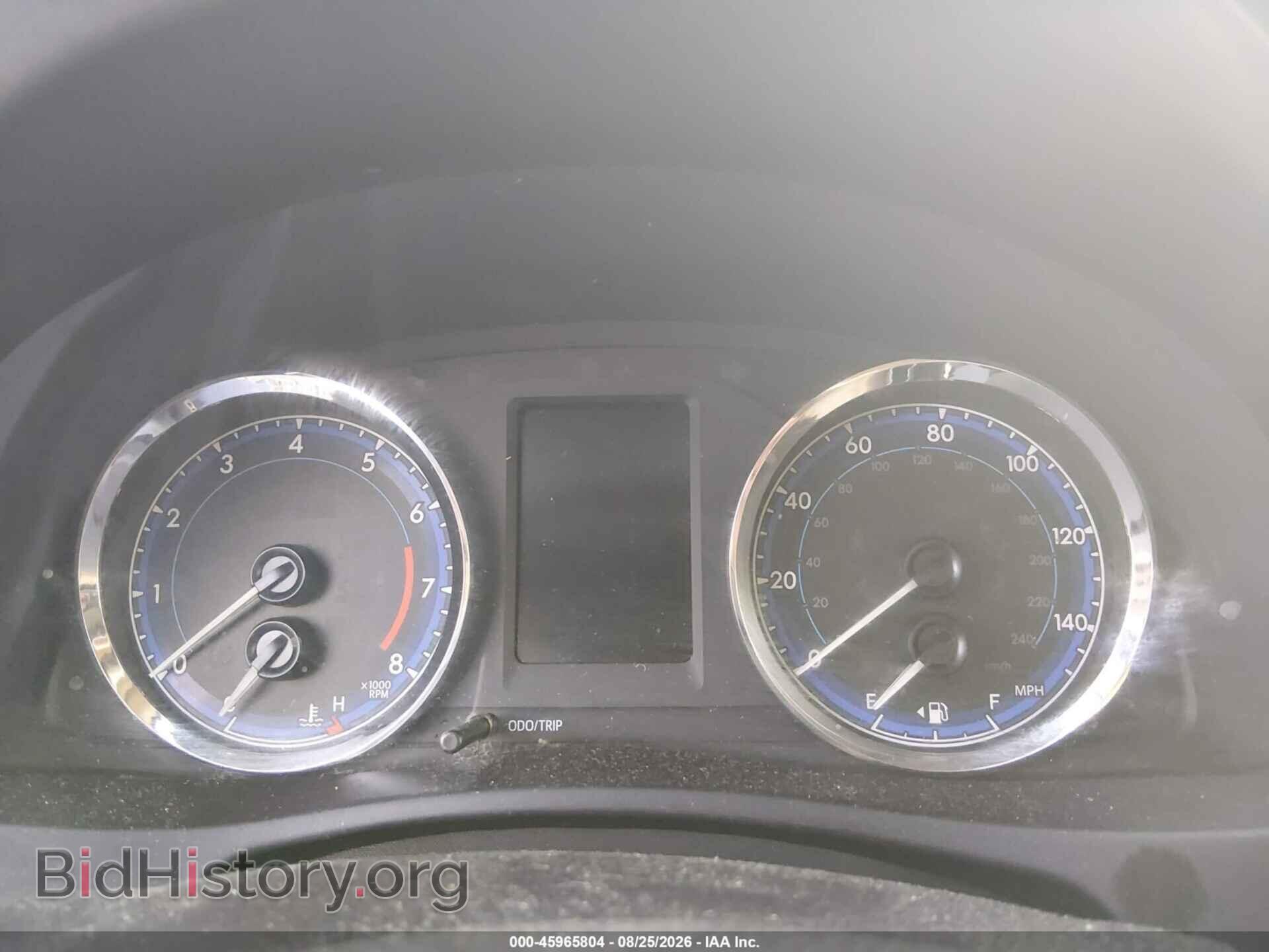 2018 TOYOTA COROLLA - VIN: 5YFBURHE7JP822836 - Photo 14