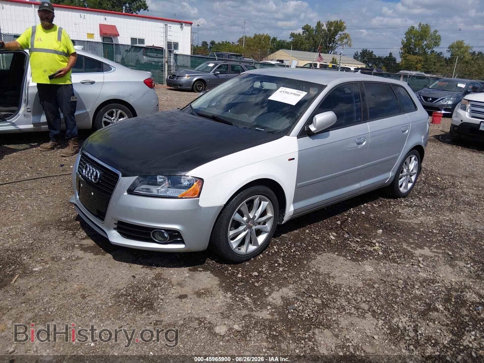 2012 AUDI A3 - VIN: WAUBJAFM0CA029628 - Photo 2
