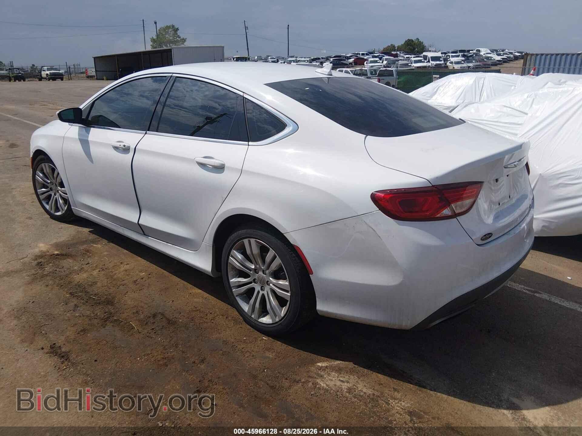 2016 CHRYSLER 200 - VIN: 1C3CCCAG0GN146000 - Фото 3