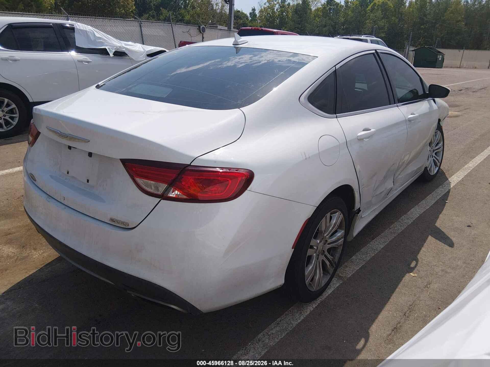 2016 CHRYSLER 200 - VIN: 1C3CCCAG0GN146000 - Фото 4