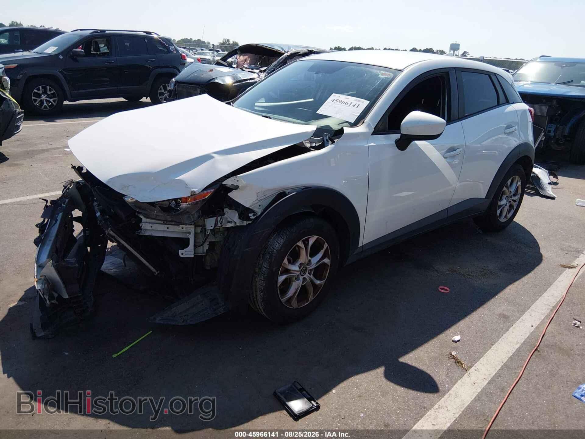 2017 MAZDA CX-3 - VIN: JM1DKFB77H0178282 - Photo 2