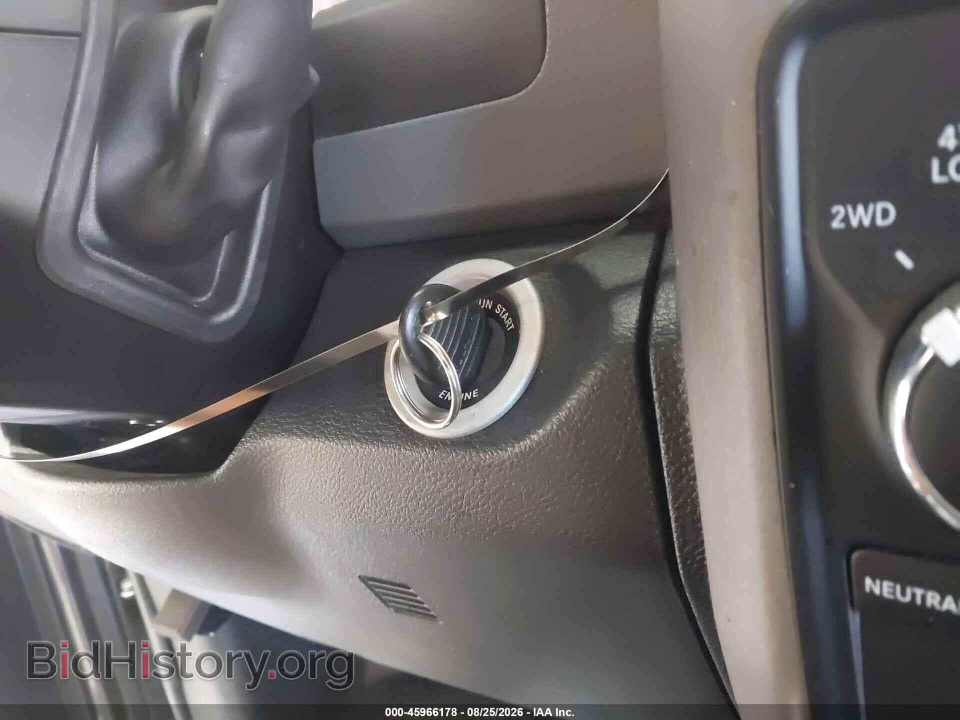 2016 RAM 1500 - VIN: 1C6RR7FT7GS126966 - Фото 11