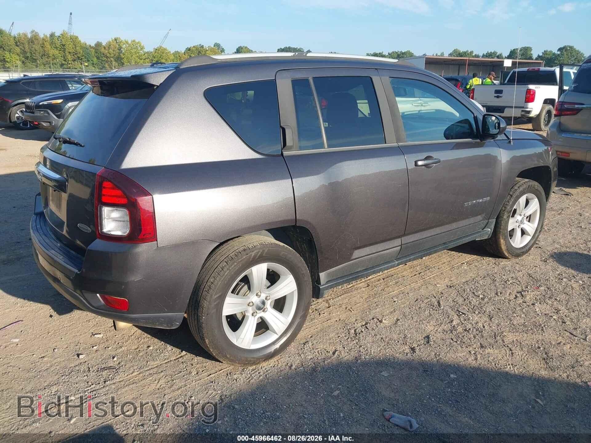 2015 JEEP COMPASS - VIN: 1C4NJCEB9FD361632 - Photo 4