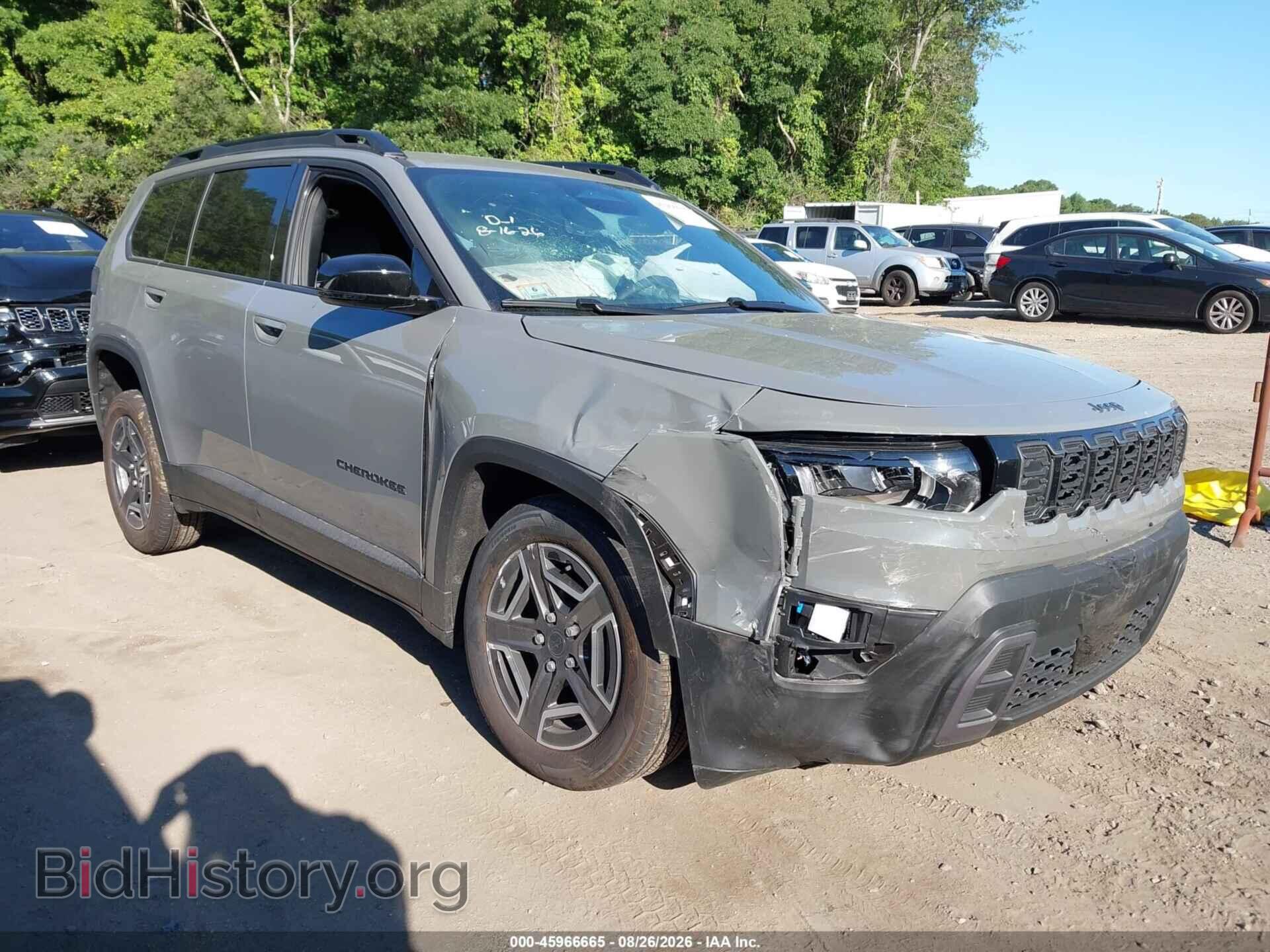 Фотография 3C4PJMB2XTT237409 - JEEP CHEROKEE 2026