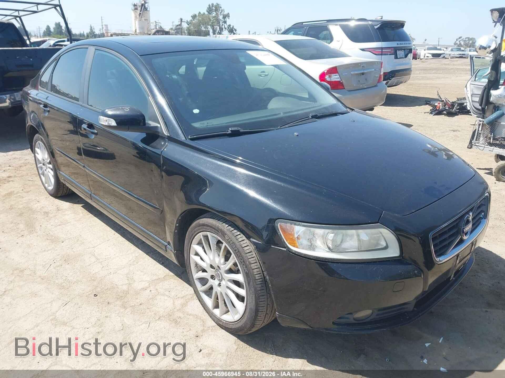 Фотография YV1672MS7B2542372 - VOLVO S40 2011