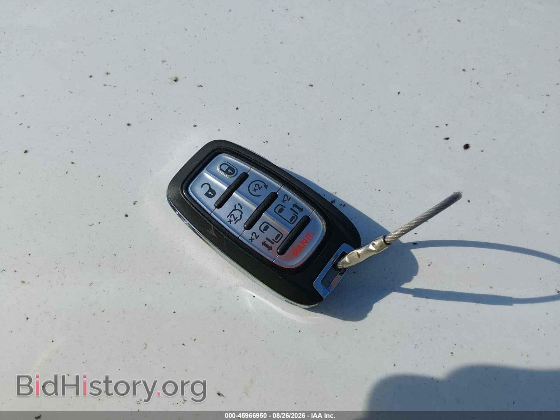 2023 CHRYSLER PACIFICA - VIN: 2C4RC1BGXPR625097 - Photo 11