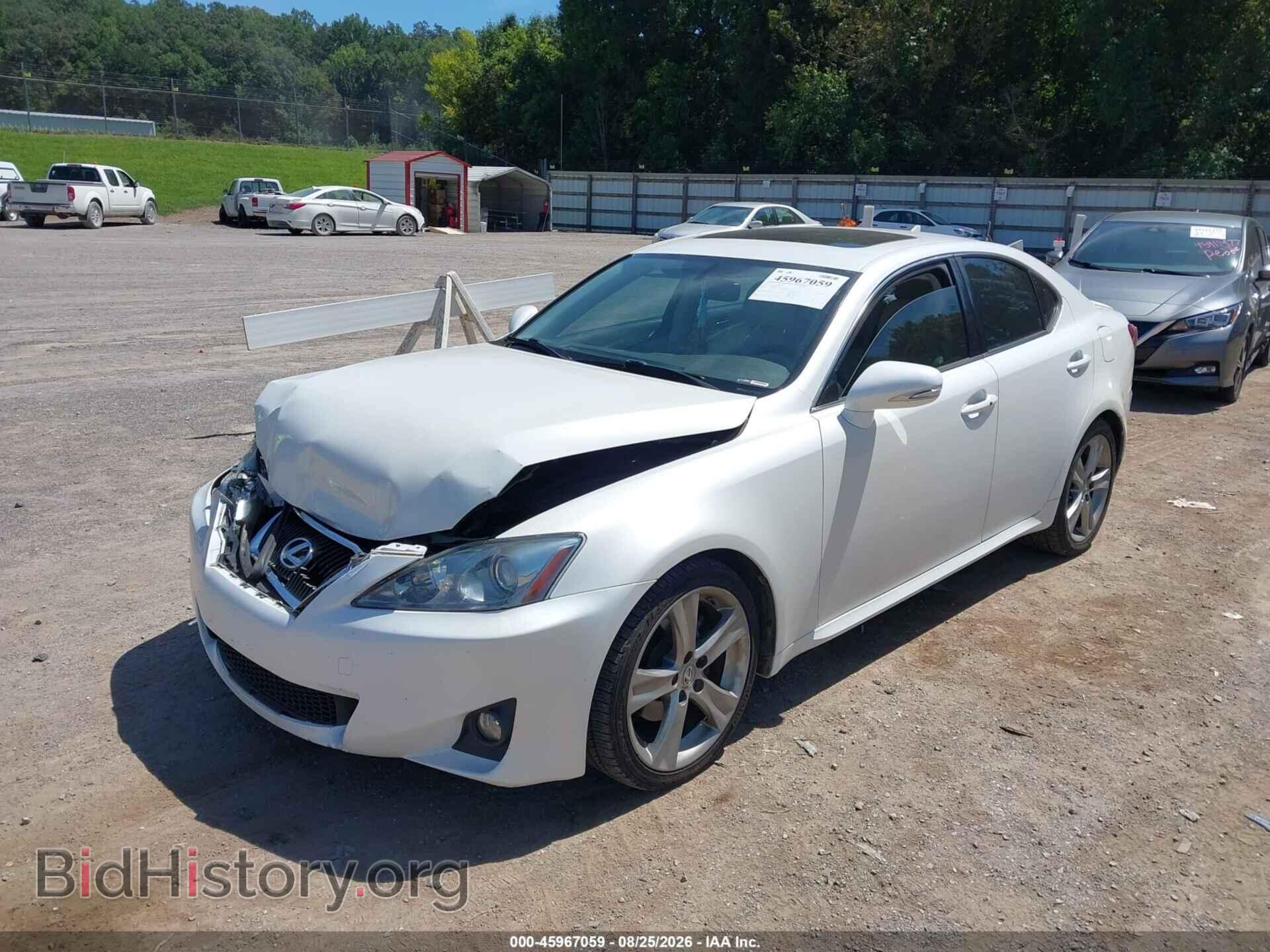 2011 LEXUS IS 250 - VIN: JTHBF5C21B5153525 - Photo 2