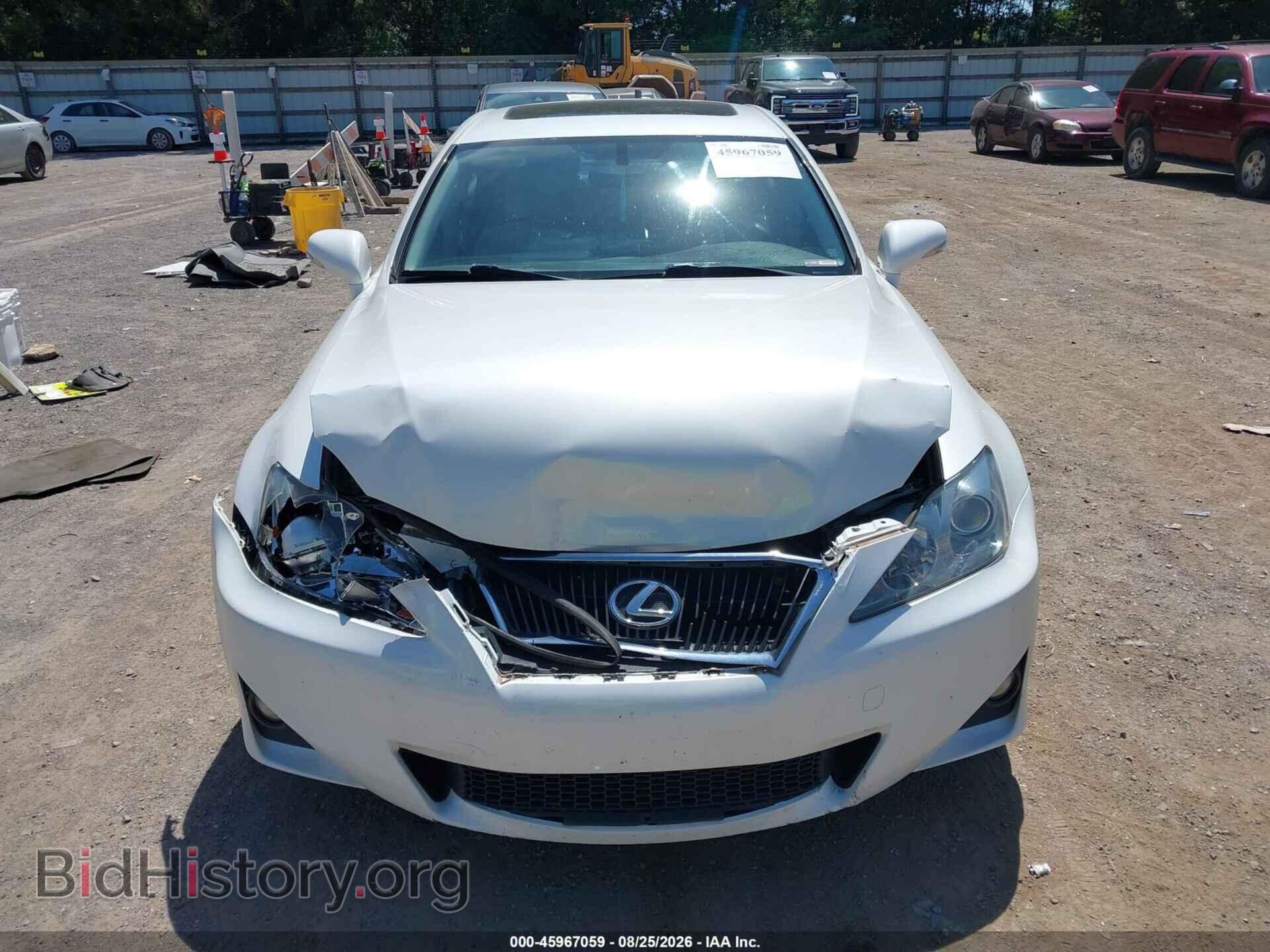 2011 LEXUS IS 250 - VIN: JTHBF5C21B5153525 - Photo 6