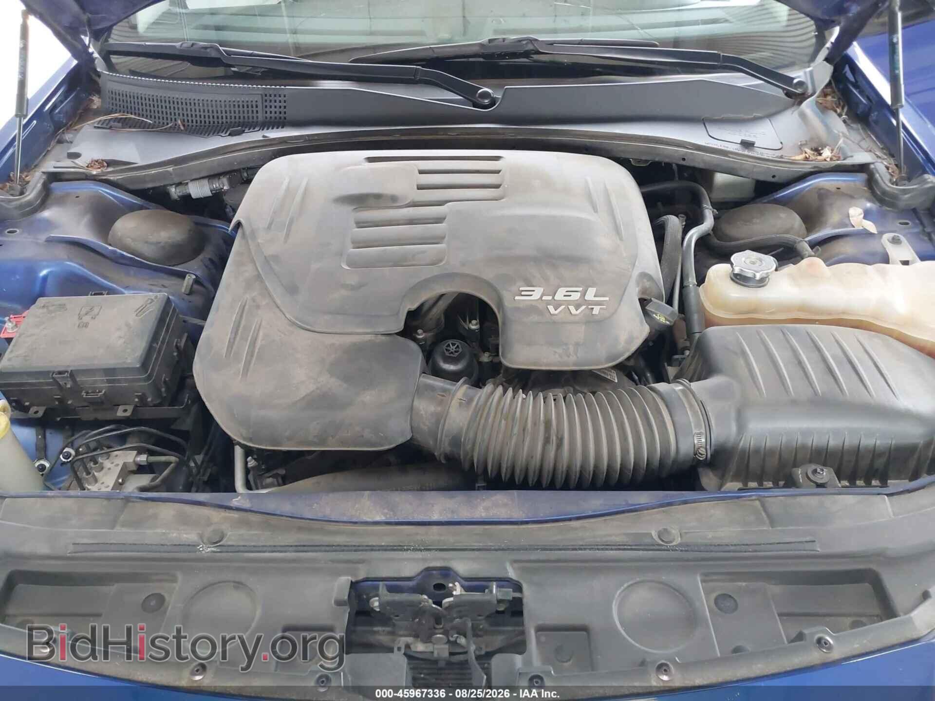 2019 CHRYSLER 300 - VIN: 2C3CCAAG8KH710966 - Photo 10