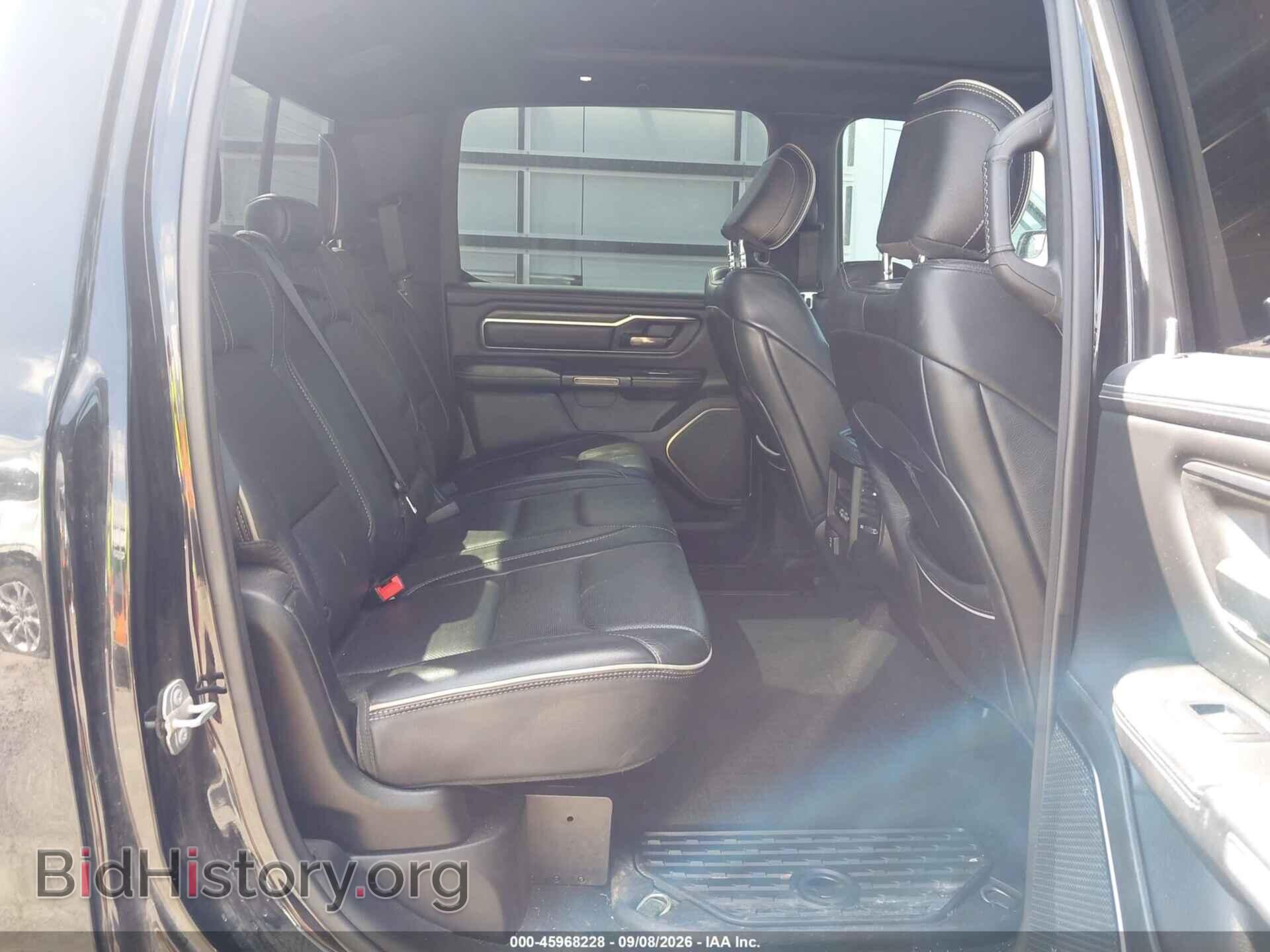 2019 RAM 1500 - VIN: 1C6SRFHT8KN516104 - Фото 8