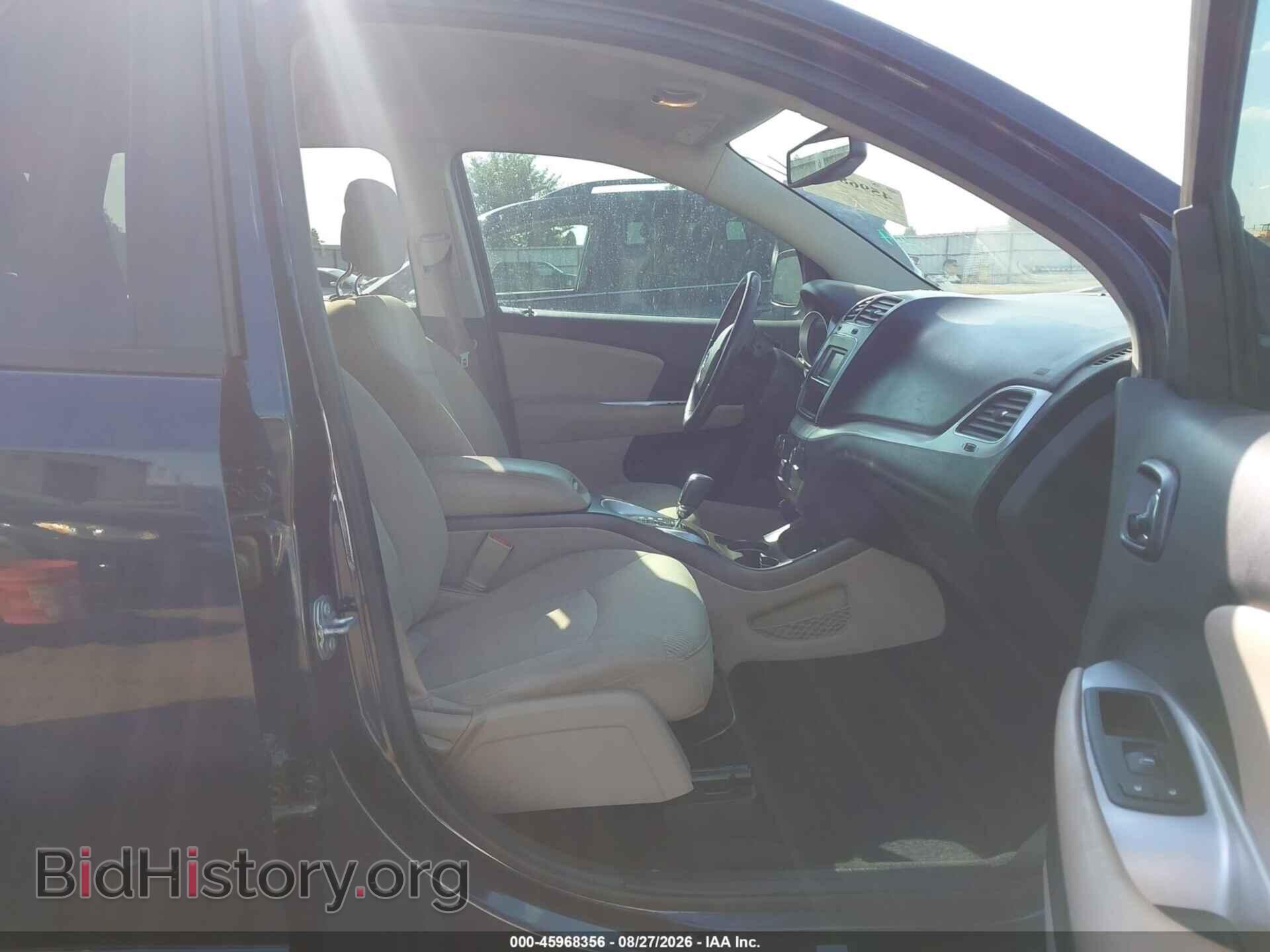 2017 DODGE JOURNEY - VIN: 3C4PDCBB8HT563900 - Фото 5