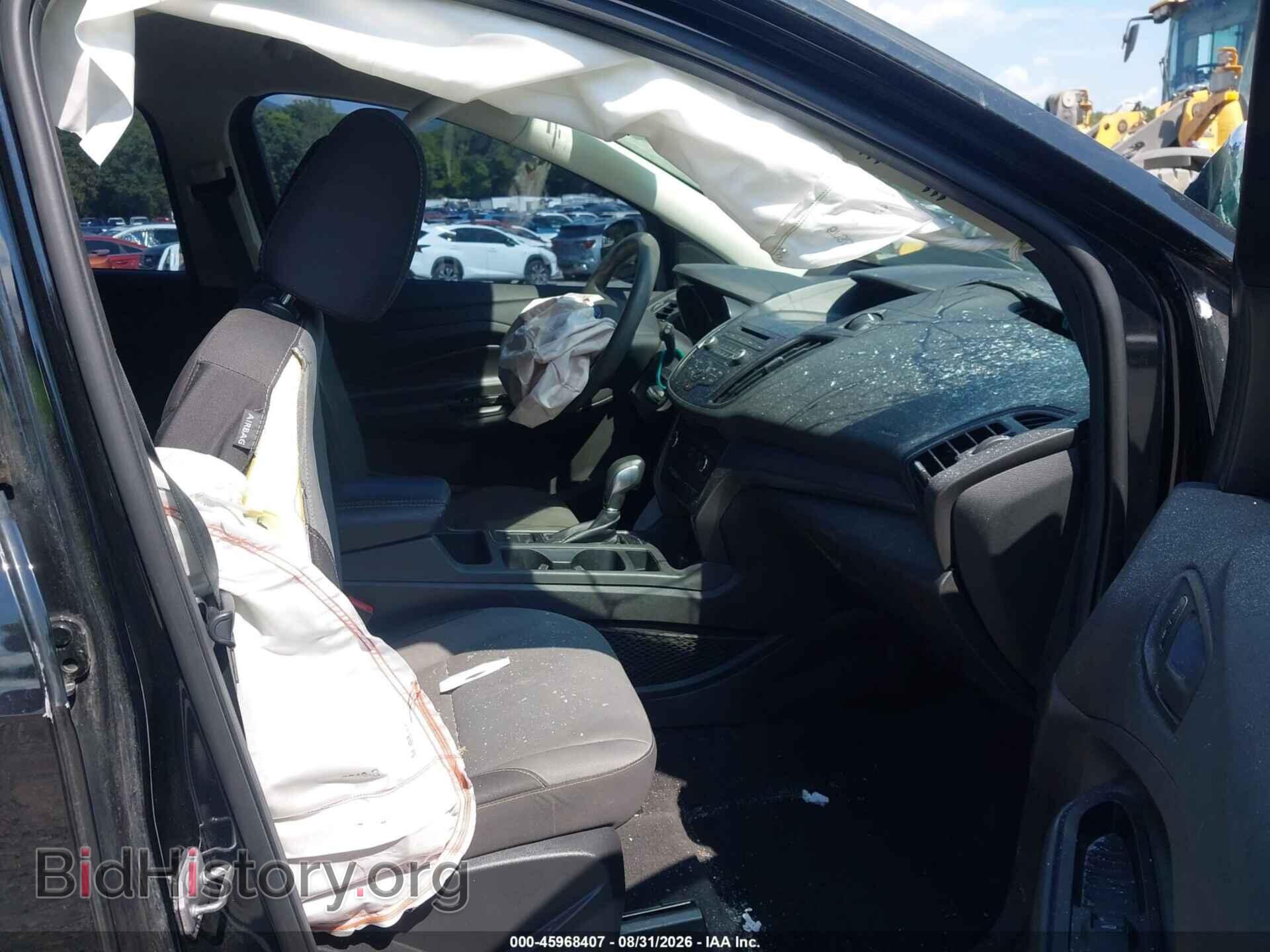 2017 FORD ESCAPE - VIN: 1FMCU0F71HUC46819 - Photo 5