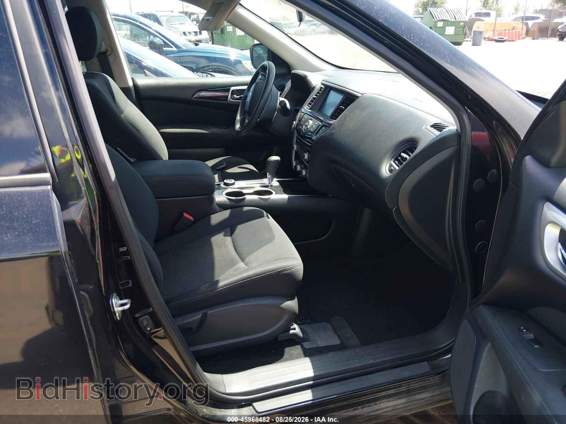 2017 NISSAN PATHFINDER - VIN: 5N1DR2MM7HC910749 - Фото 5
