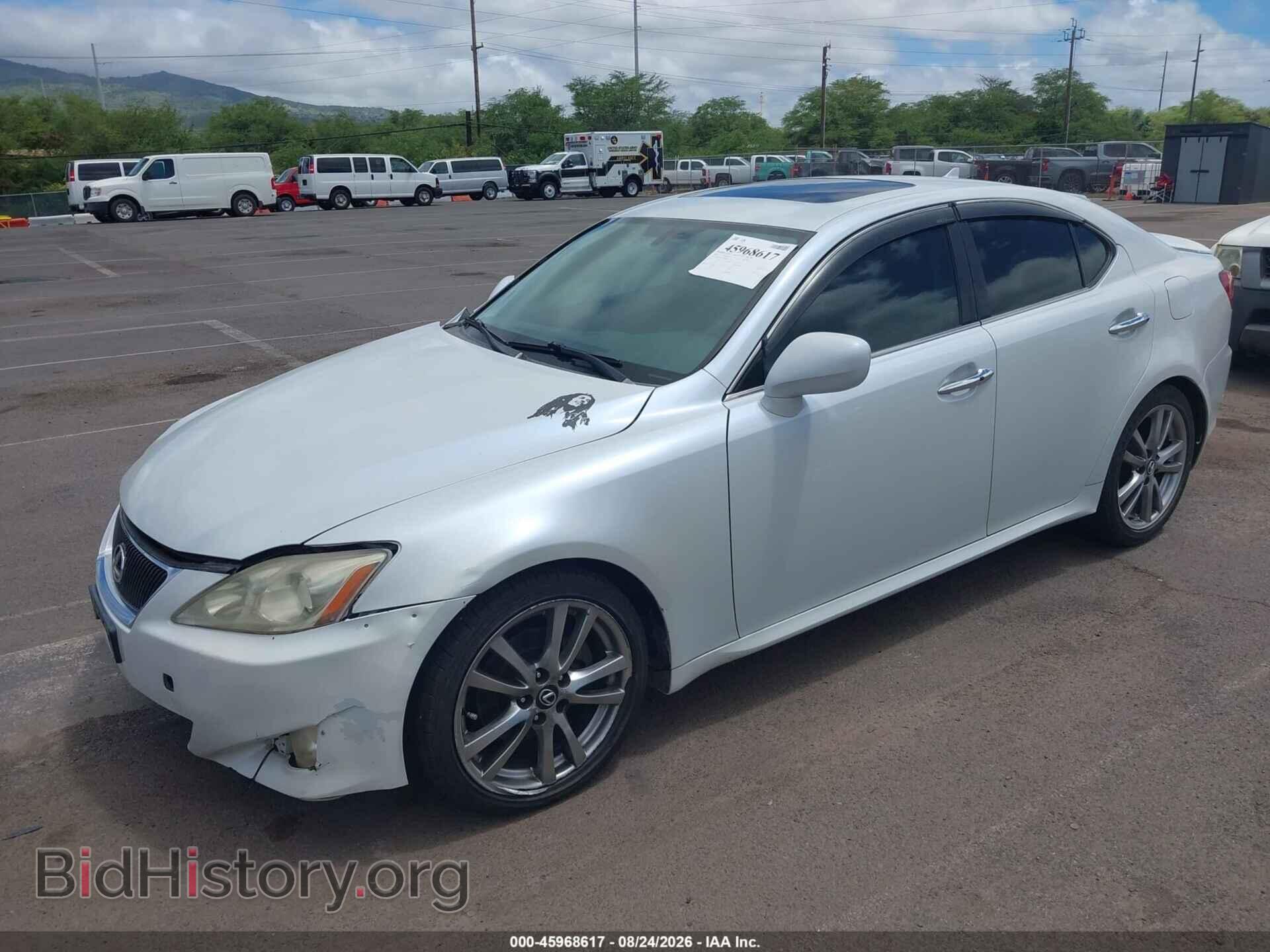 2007 LEXUS IS 250 - VIN: JTHCK262772018360 - Фото 2