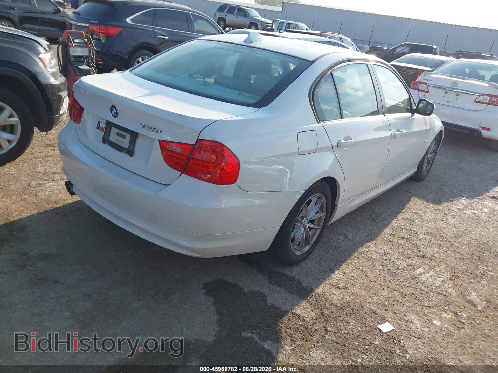 2010 BMW 328I - VIN: WBAPH7C55AA800048 - Photo 4
