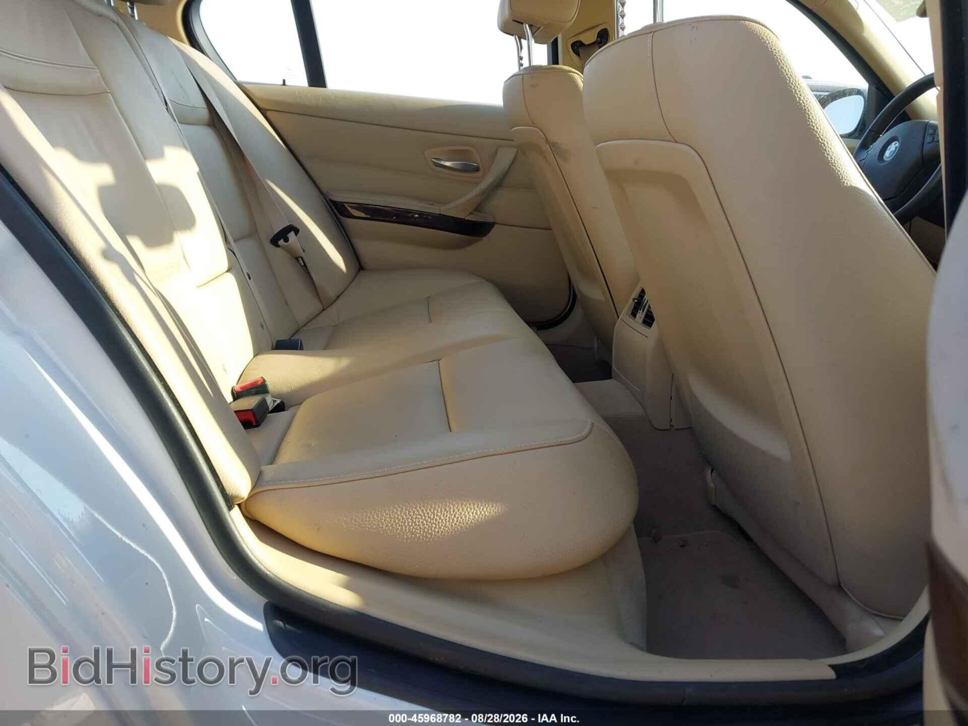 2010 BMW 328I - VIN: WBAPH7C55AA800048 - Photo 8
